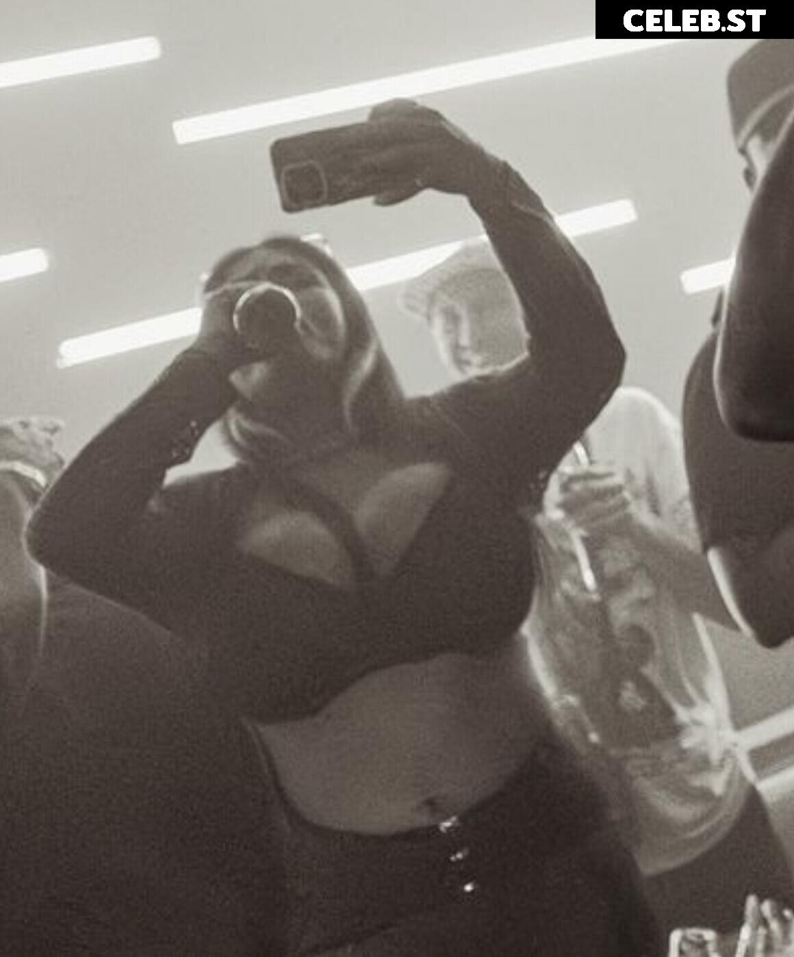 Noheli : nx0tel0 / fl0r.divina Image 3558435