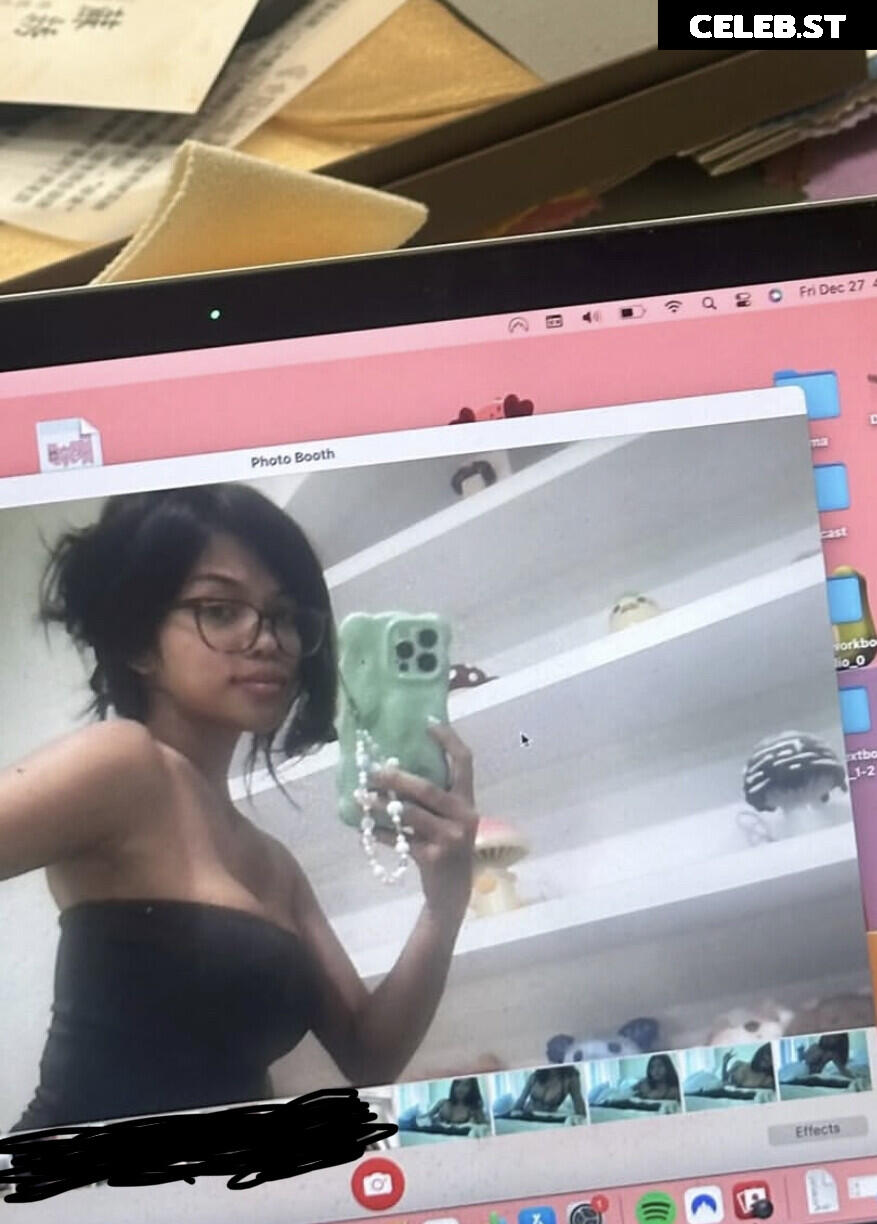 Alyssa Silos / Alythuh Image 3545559