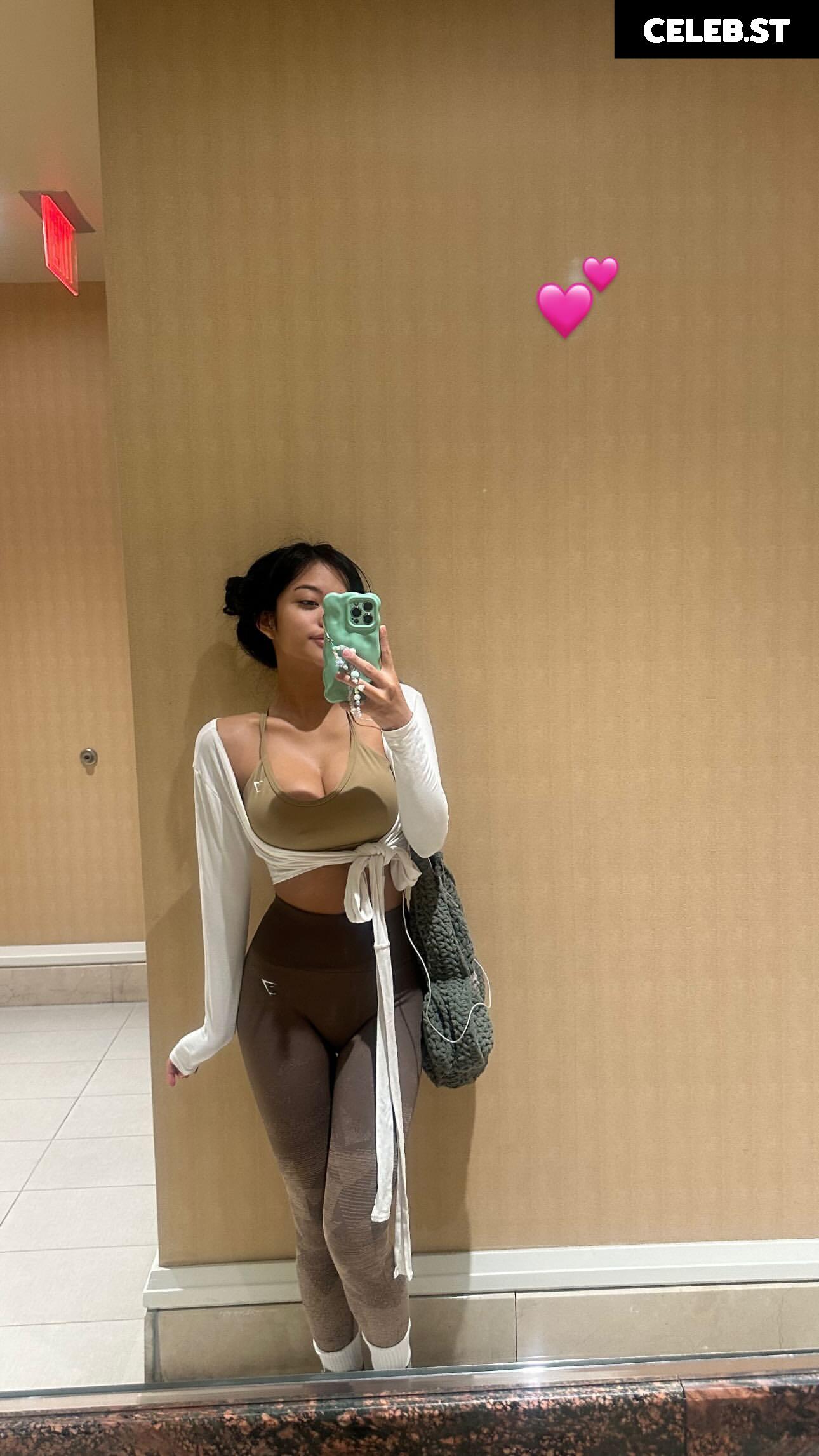 Alyssa Silos / Alythuh Image 3545123