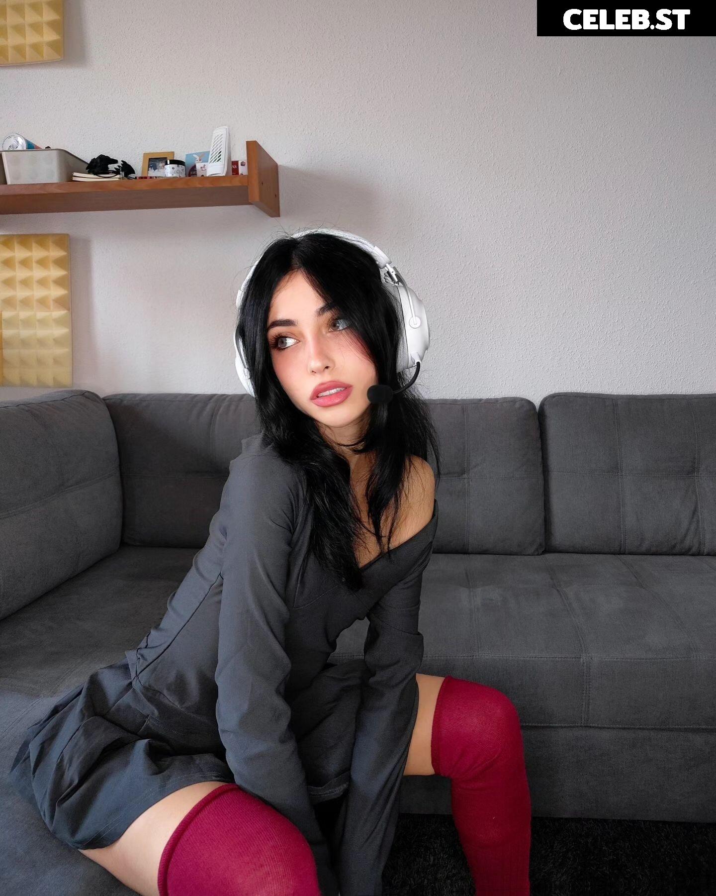 Lucrelisa - la.vica_ (twins) Image 3547782