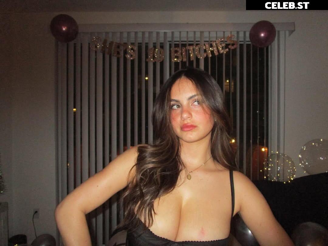 Sarabella Harris - sarabellaharriss - sexiisariii777 Image 3544410