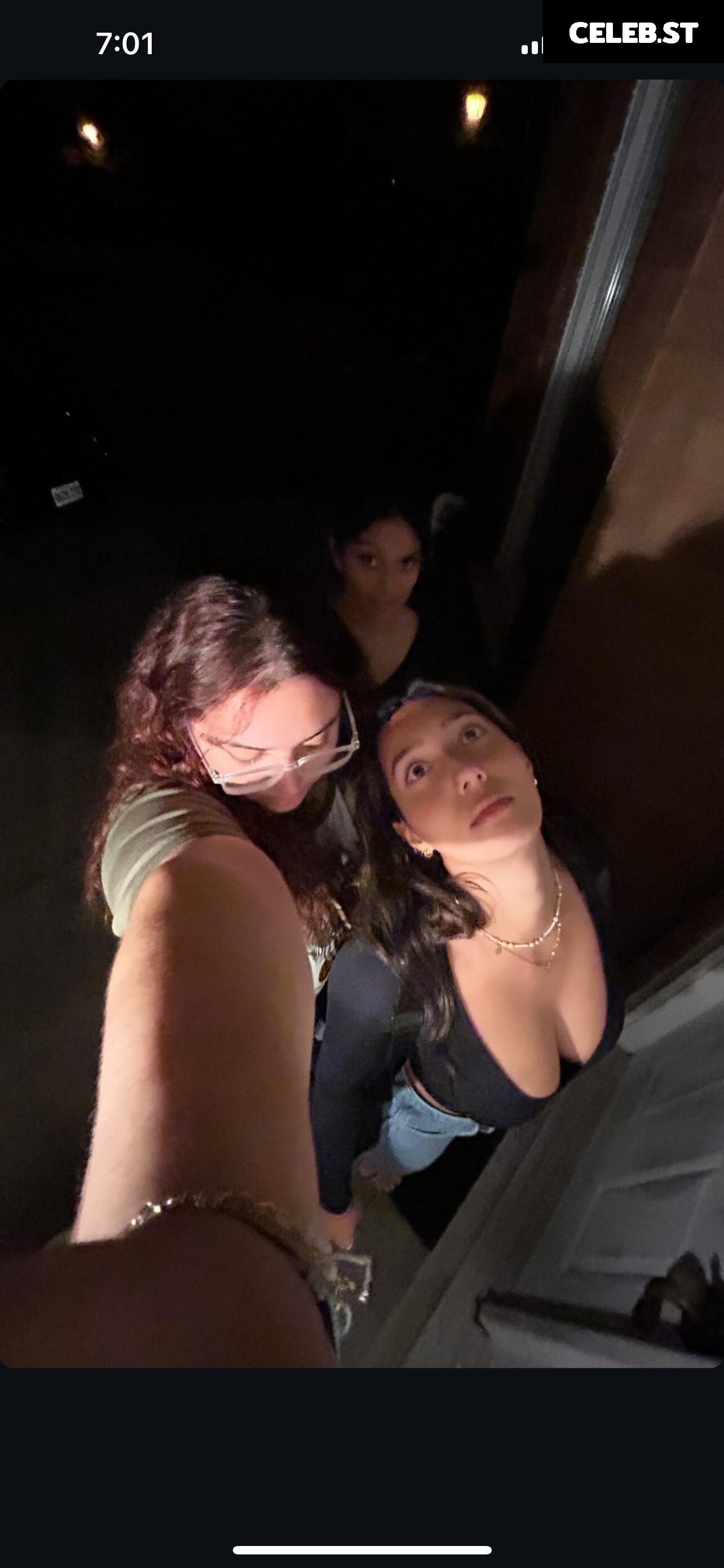 Sabrina Pezeshkian | sabadabadoodle | sabababaroo Image 3544604