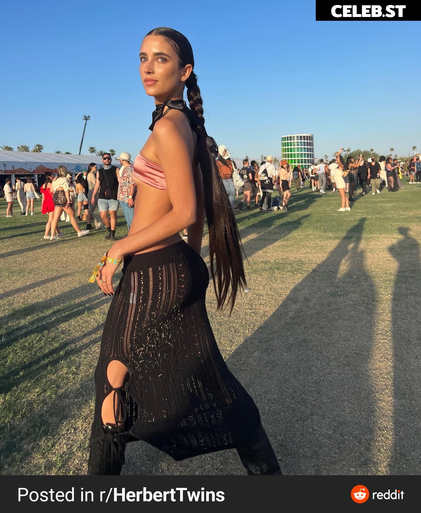 Elisha &amp; Renee Herbert Image 3541048