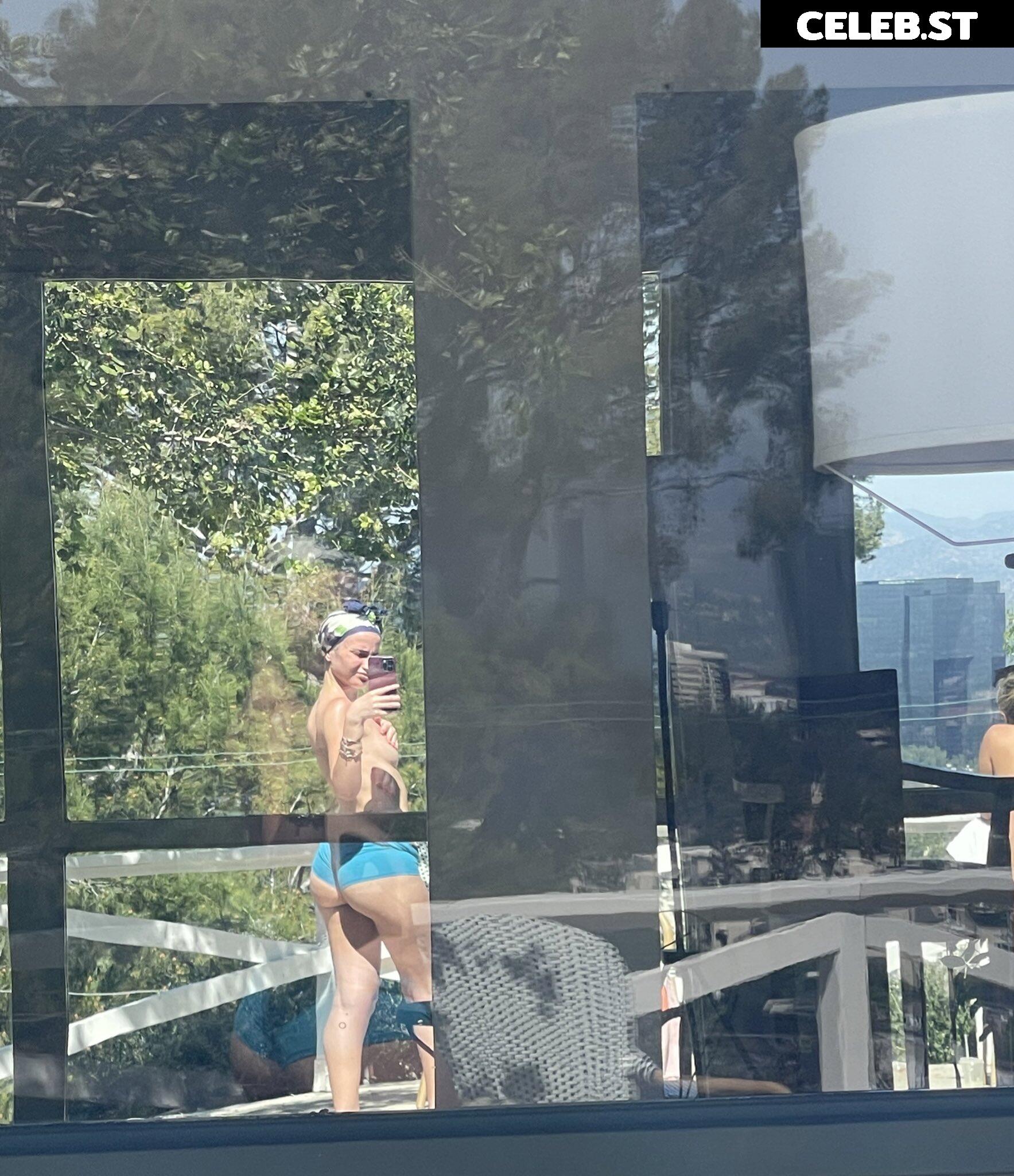 Daisy Delancey Image 3540755