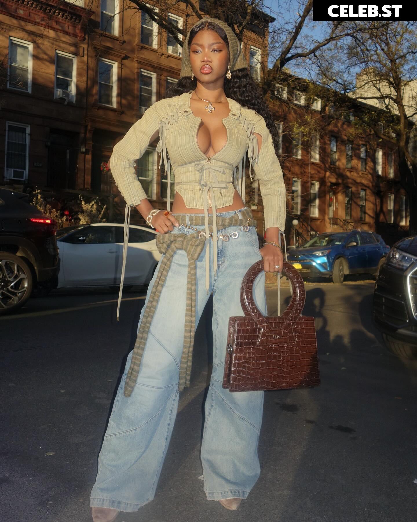 Sevahsevah Image 3540615