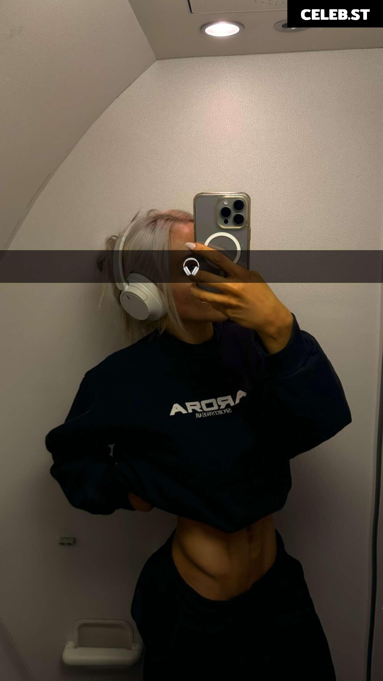 Brynhildurgunnlaugs Image 3540141