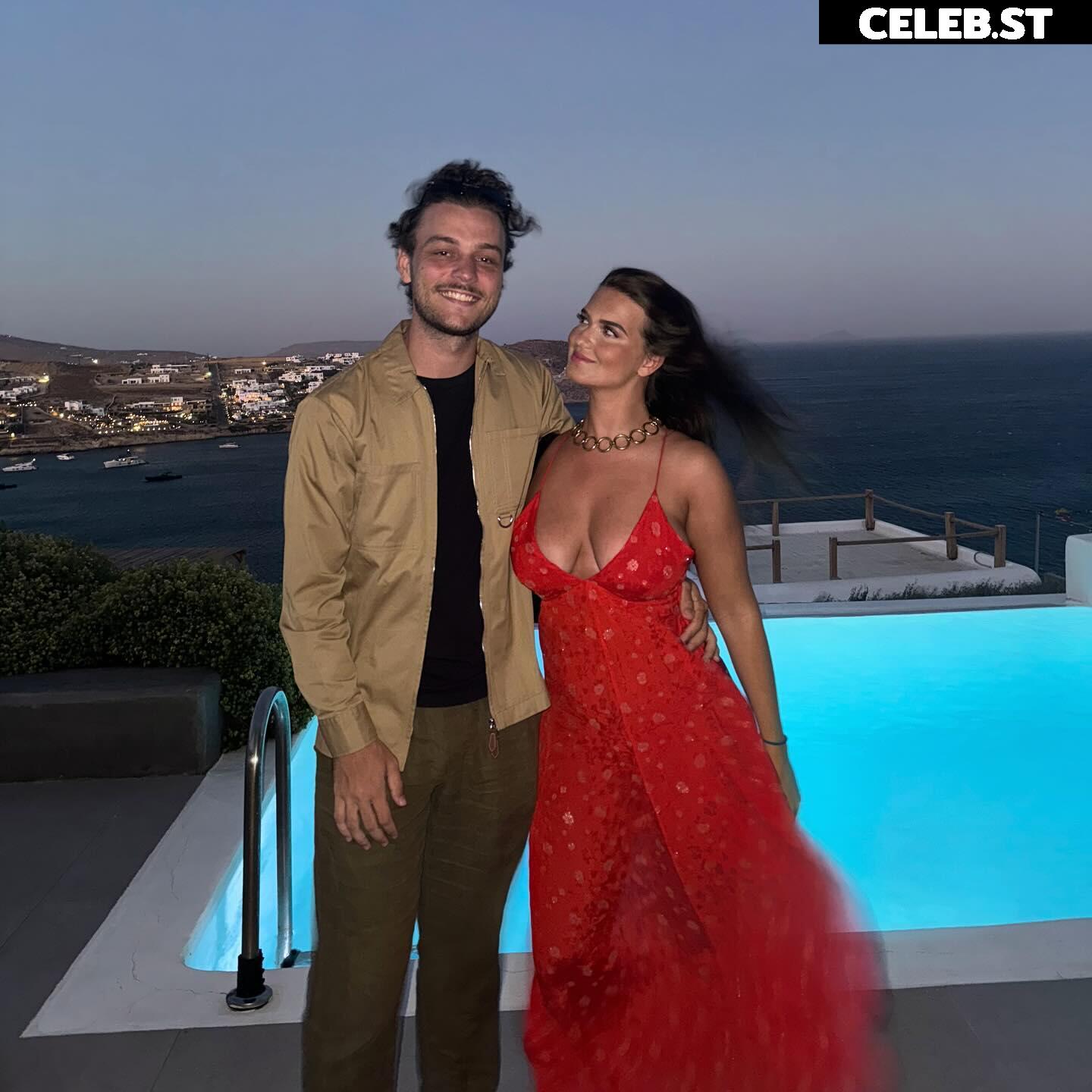 camille aubery Image 3540119