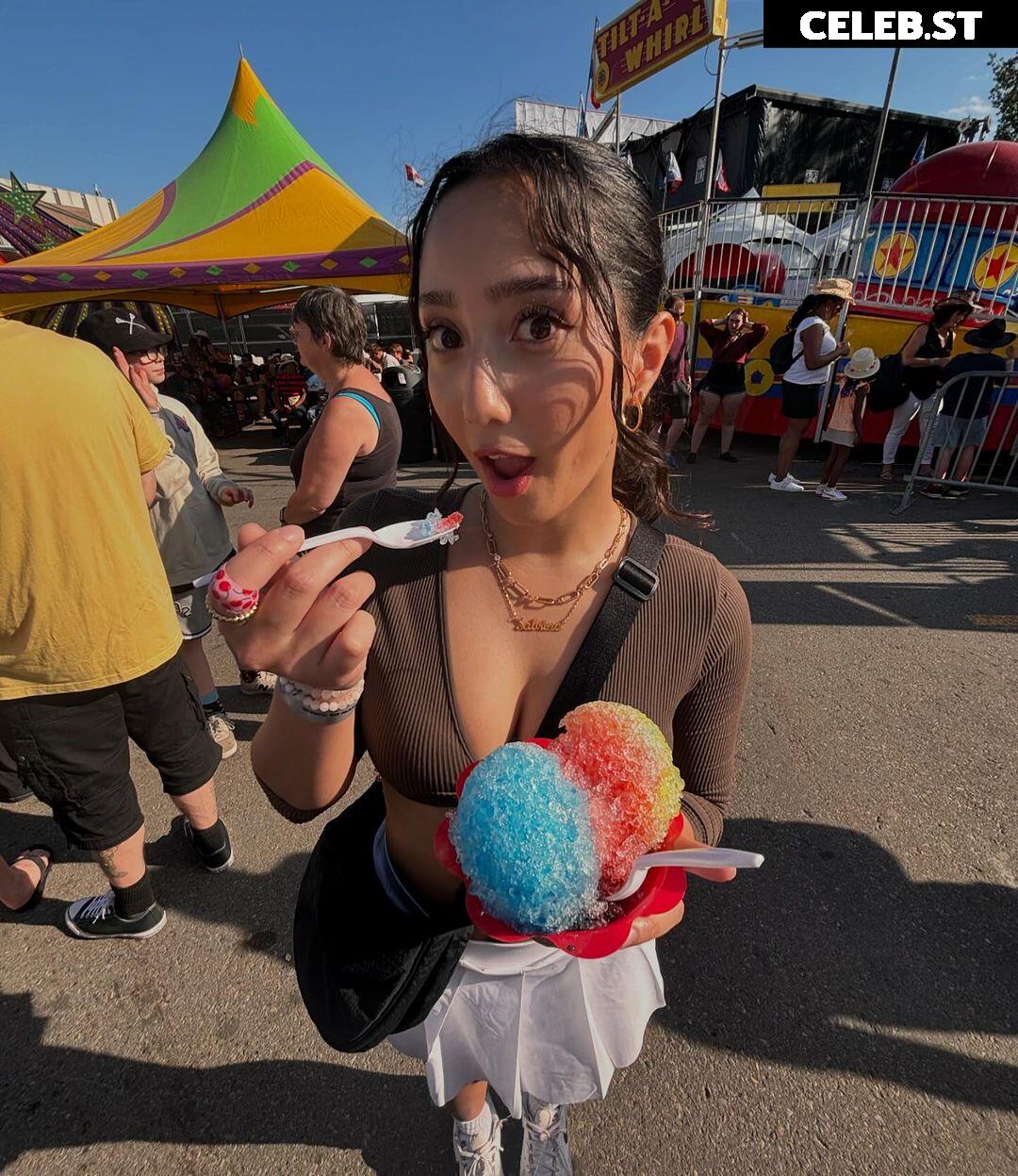 Sabrina Pezeshkian | sabadabadoodle | sabababaroo Image 3540926