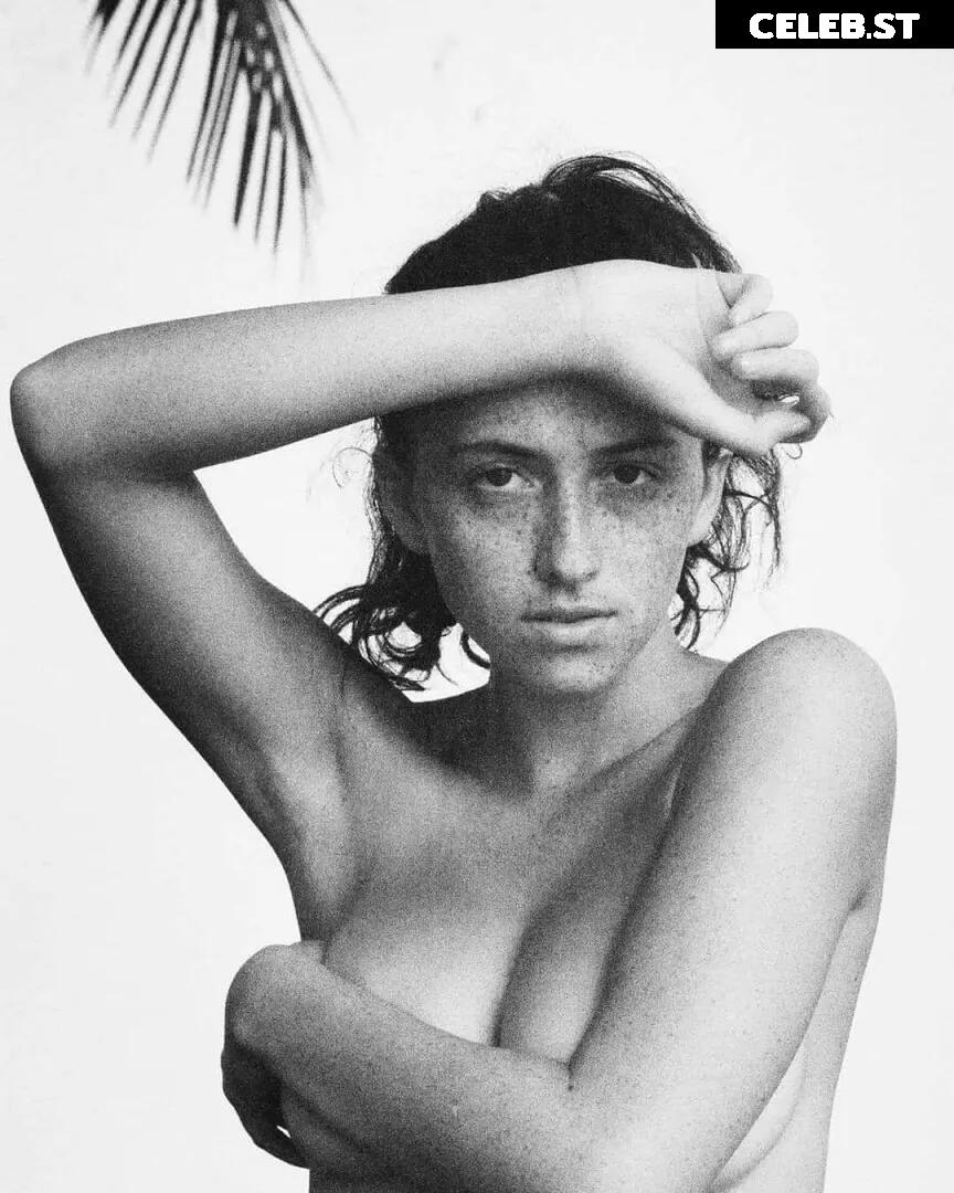 Anuhea Nihipali Image 3549450