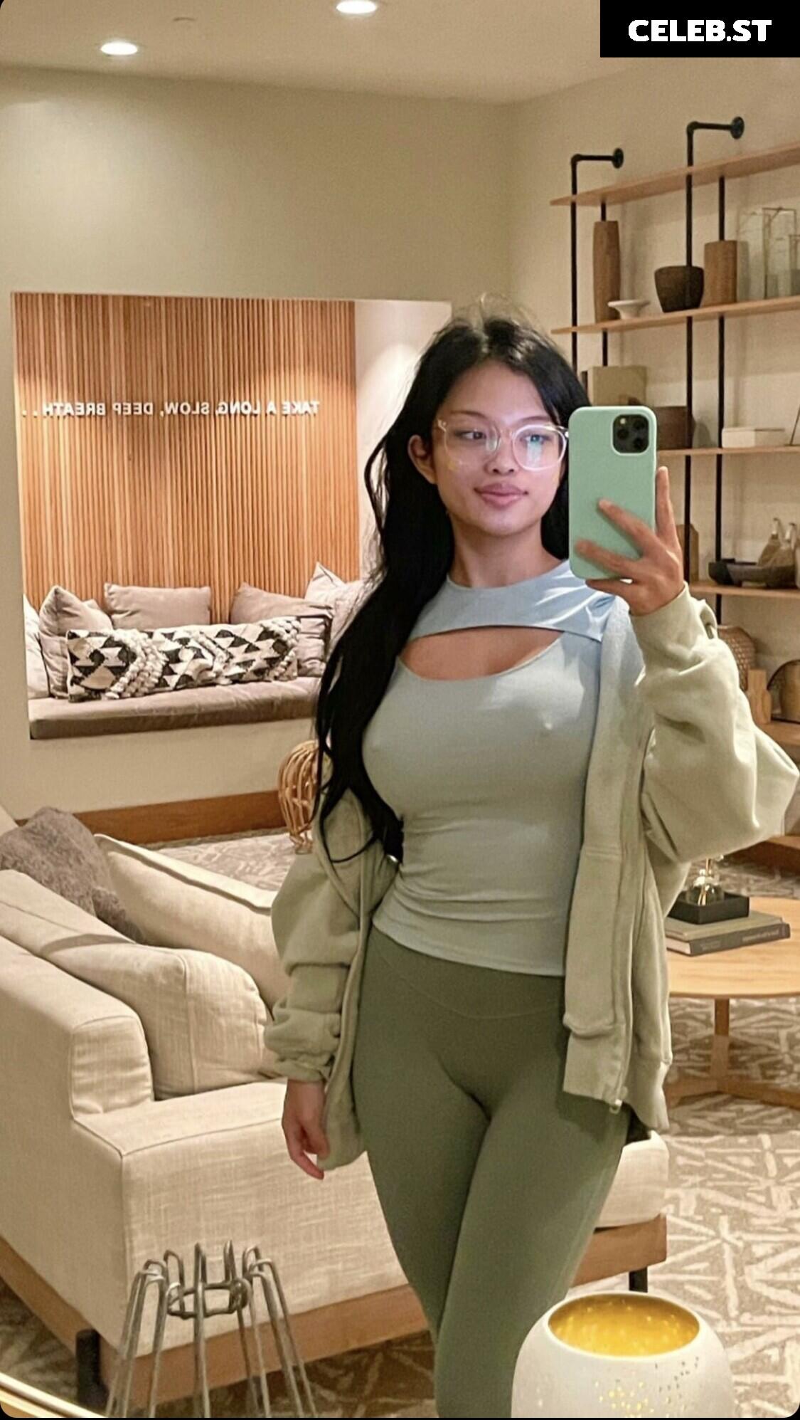 Alyssa Silos / Alythuh Image 3536732