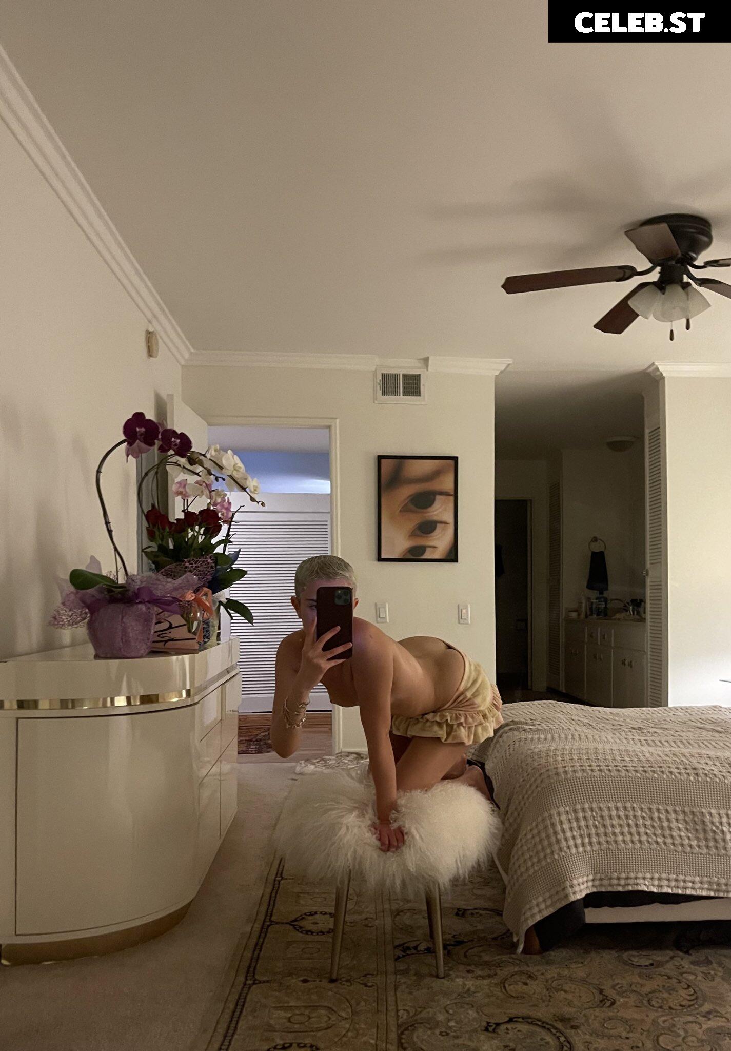 Daisy Delancey Image 3536354