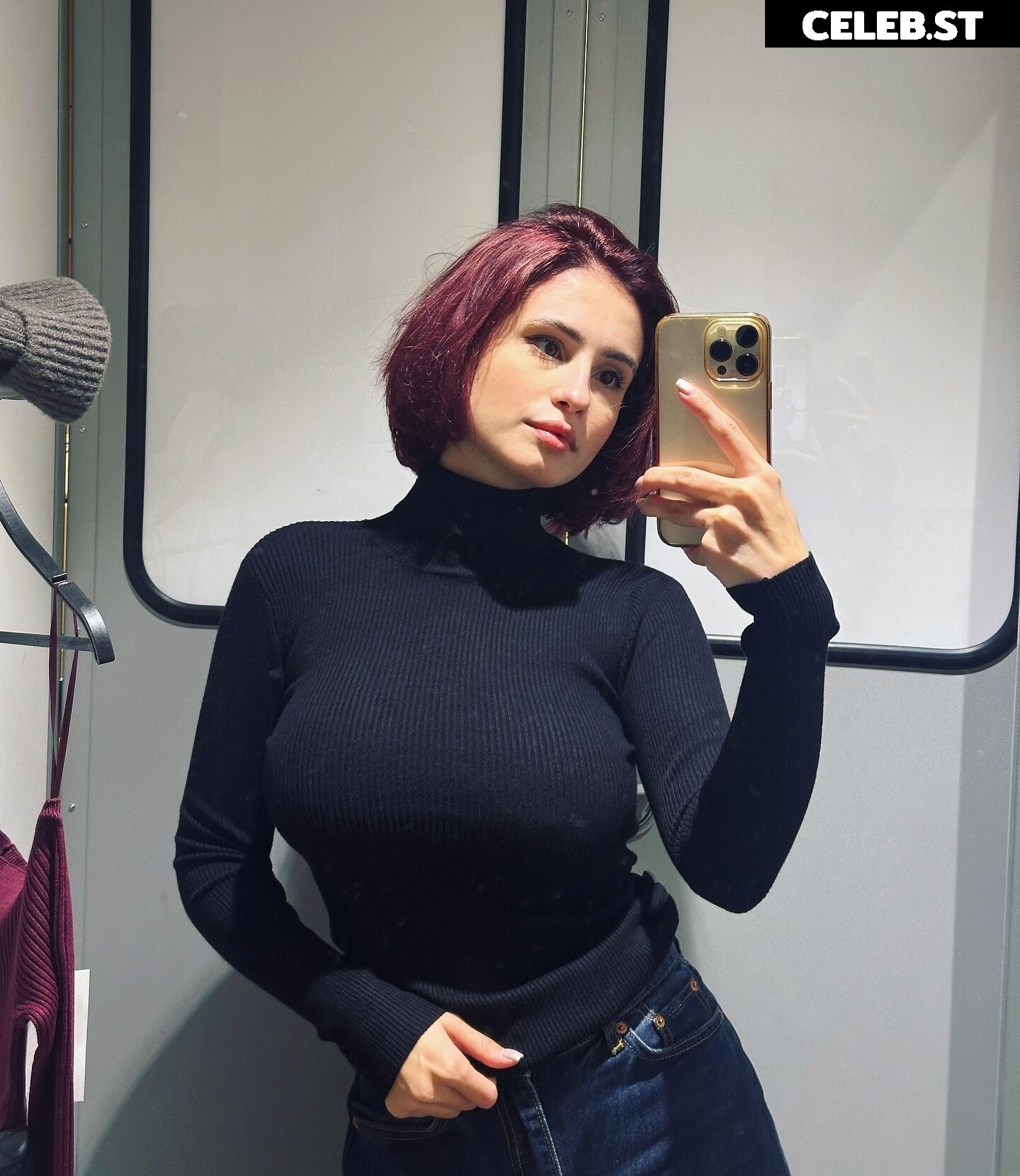 only.lika / Onlylika / likanextlevel / likaland_ Image 3536364