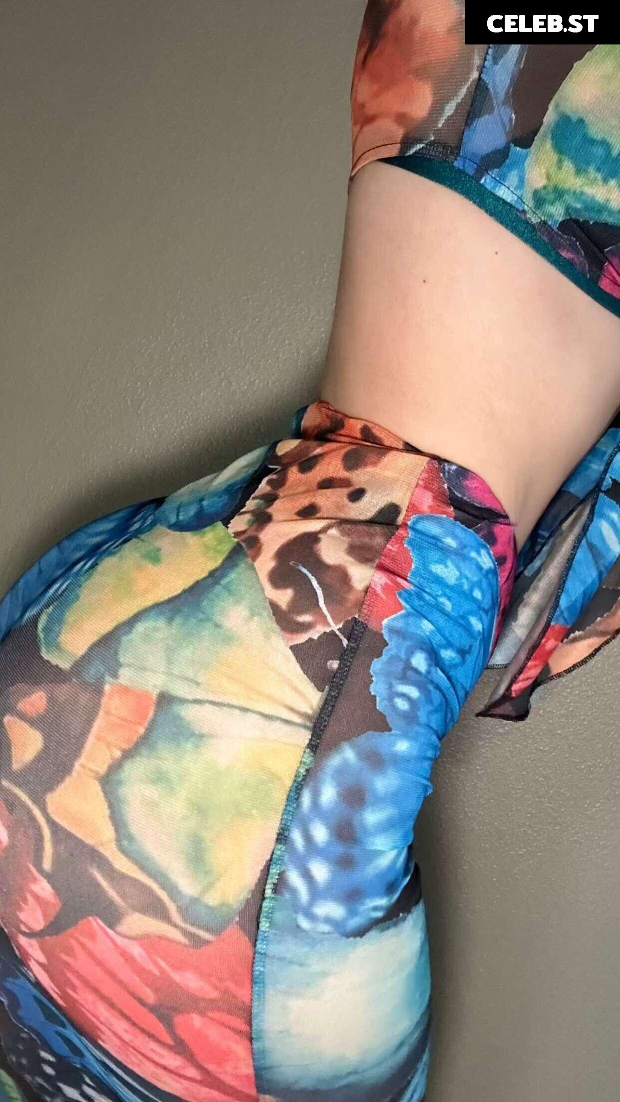 Pineapplebrat / Alice Klomp Image 3534104