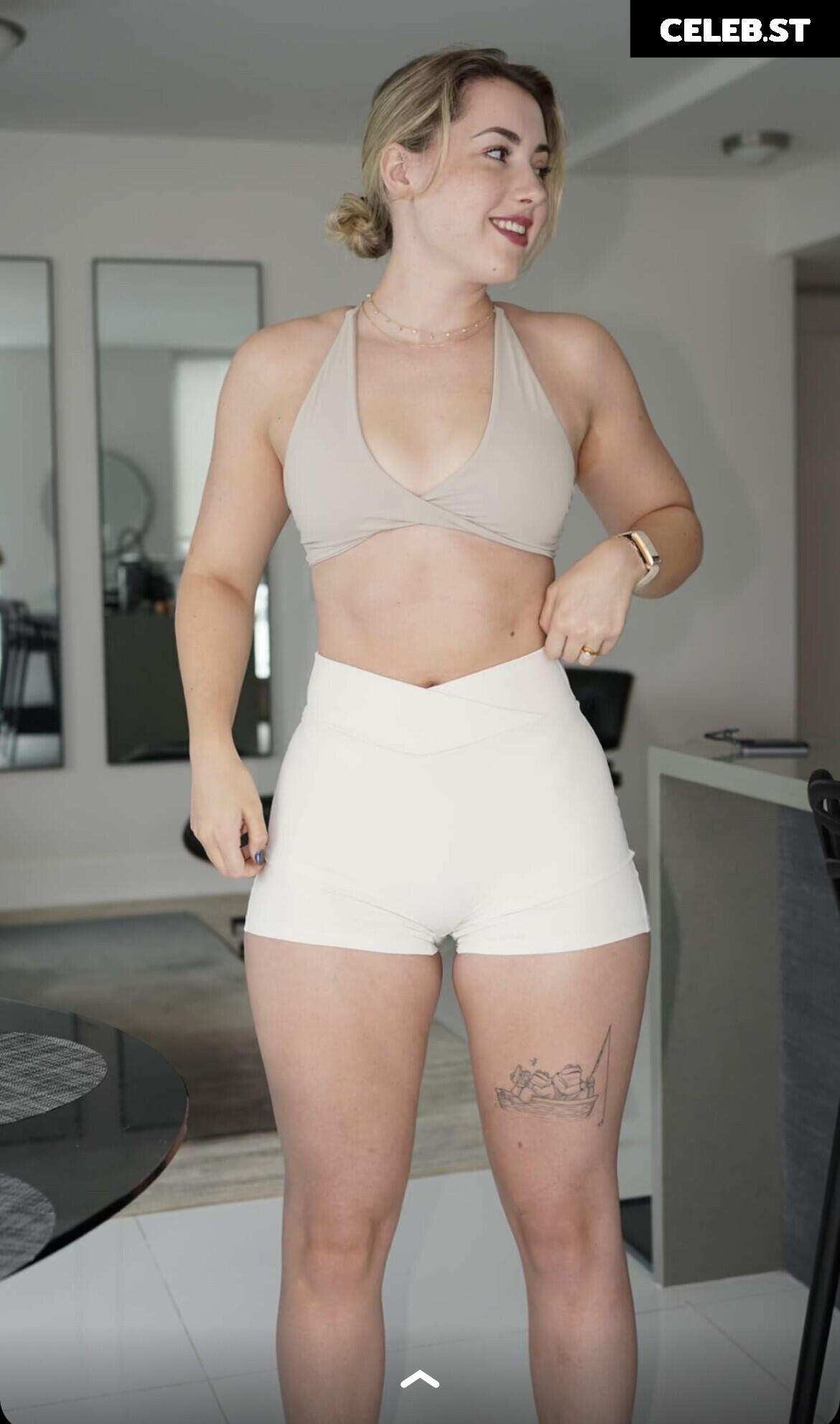 Pineapplebrat / Alice Klomp Image 3534246