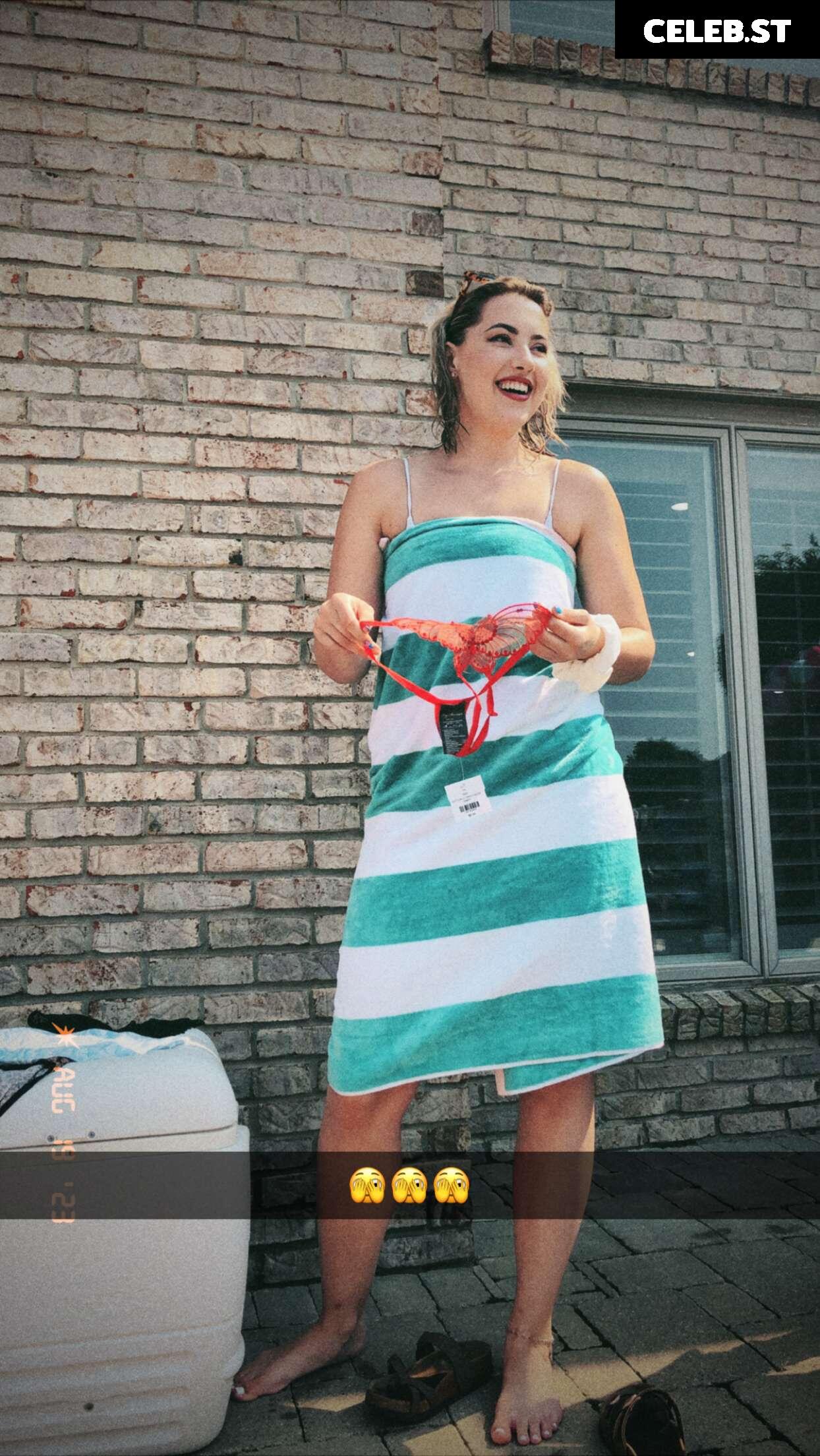 Pineapplebrat / Alice Klomp Image 3531520