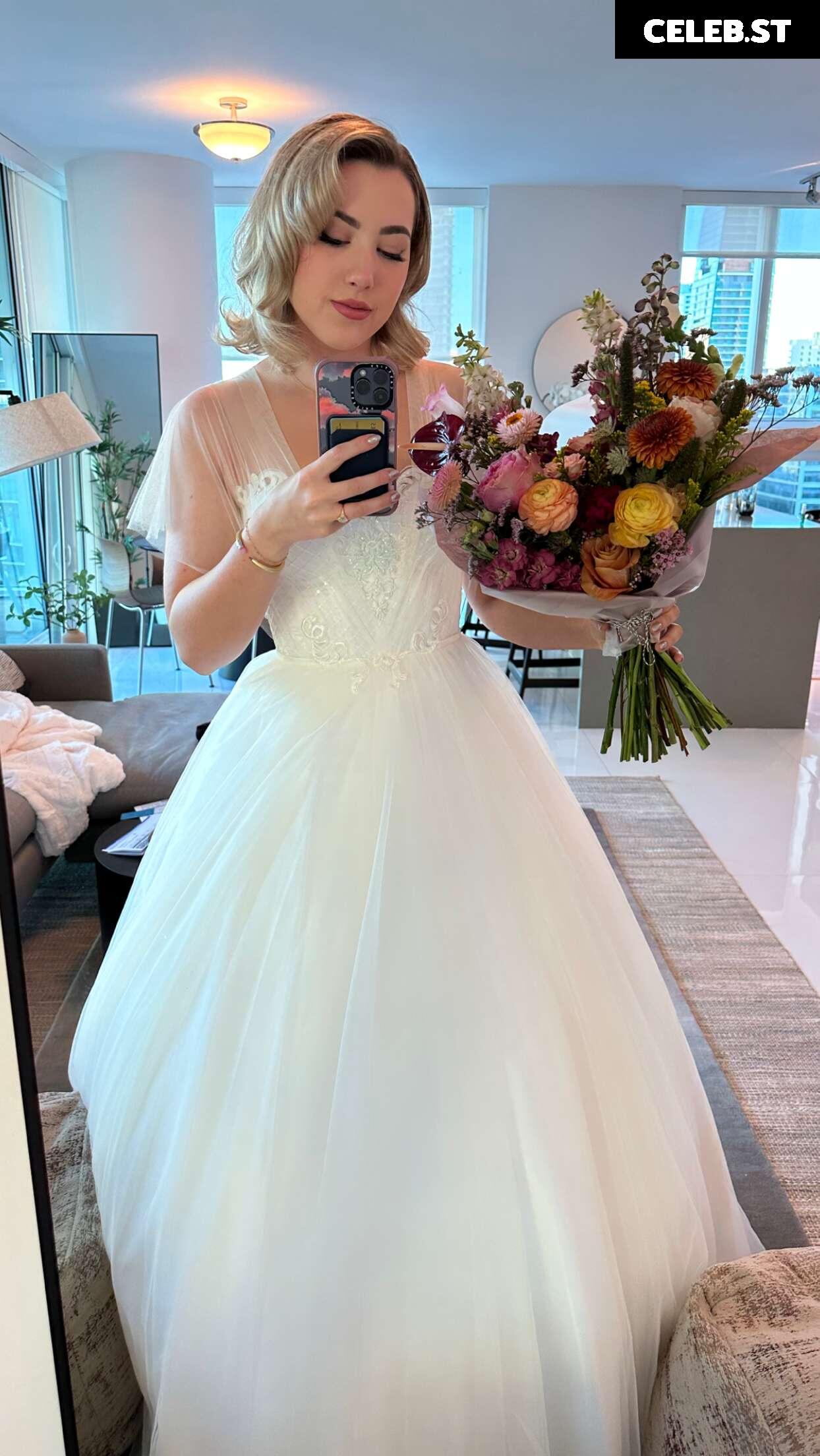 Pineapplebrat / Alice Klomp Image 3533500