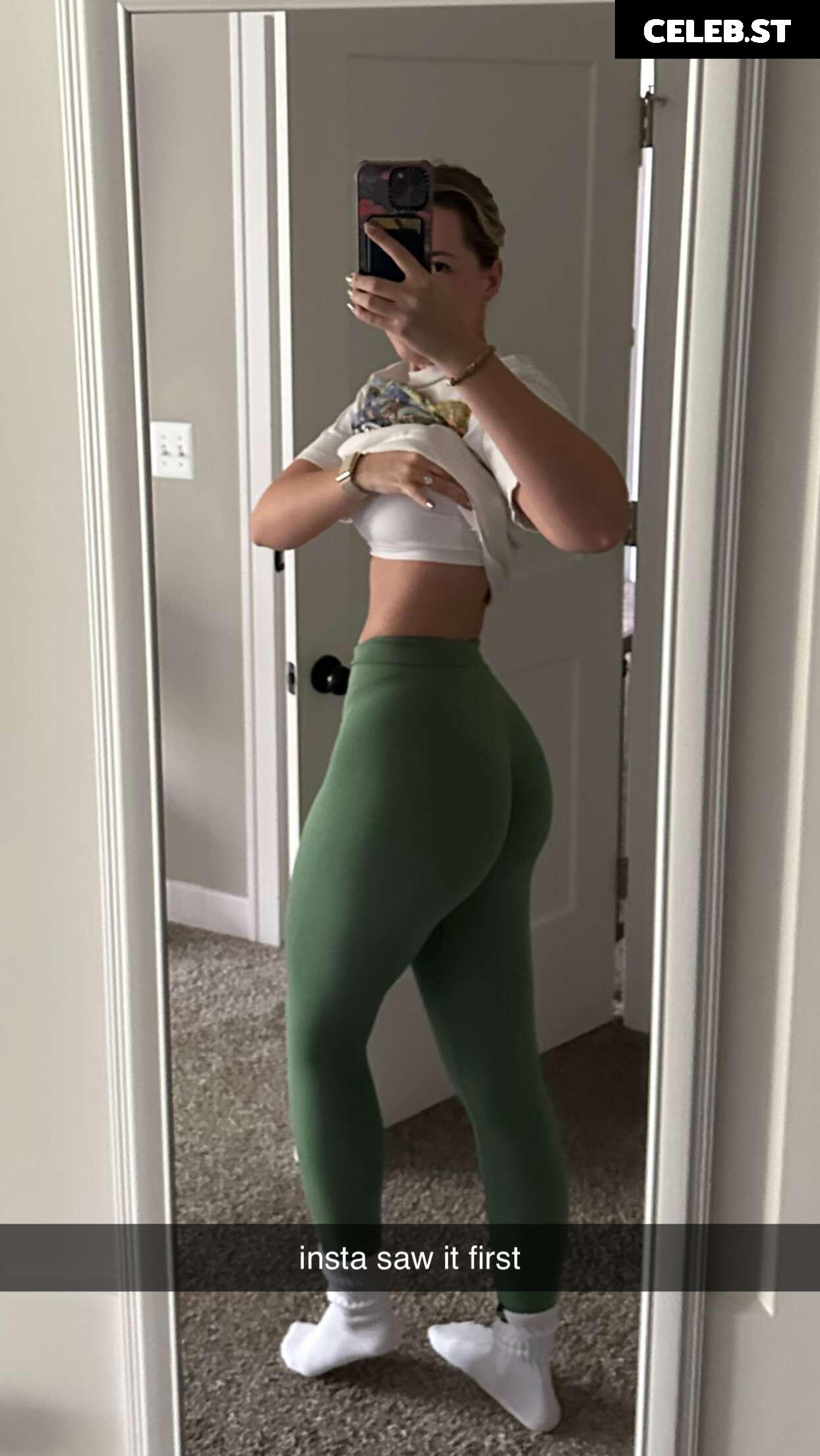 Pineapplebrat / Alice Klomp Image 3533417