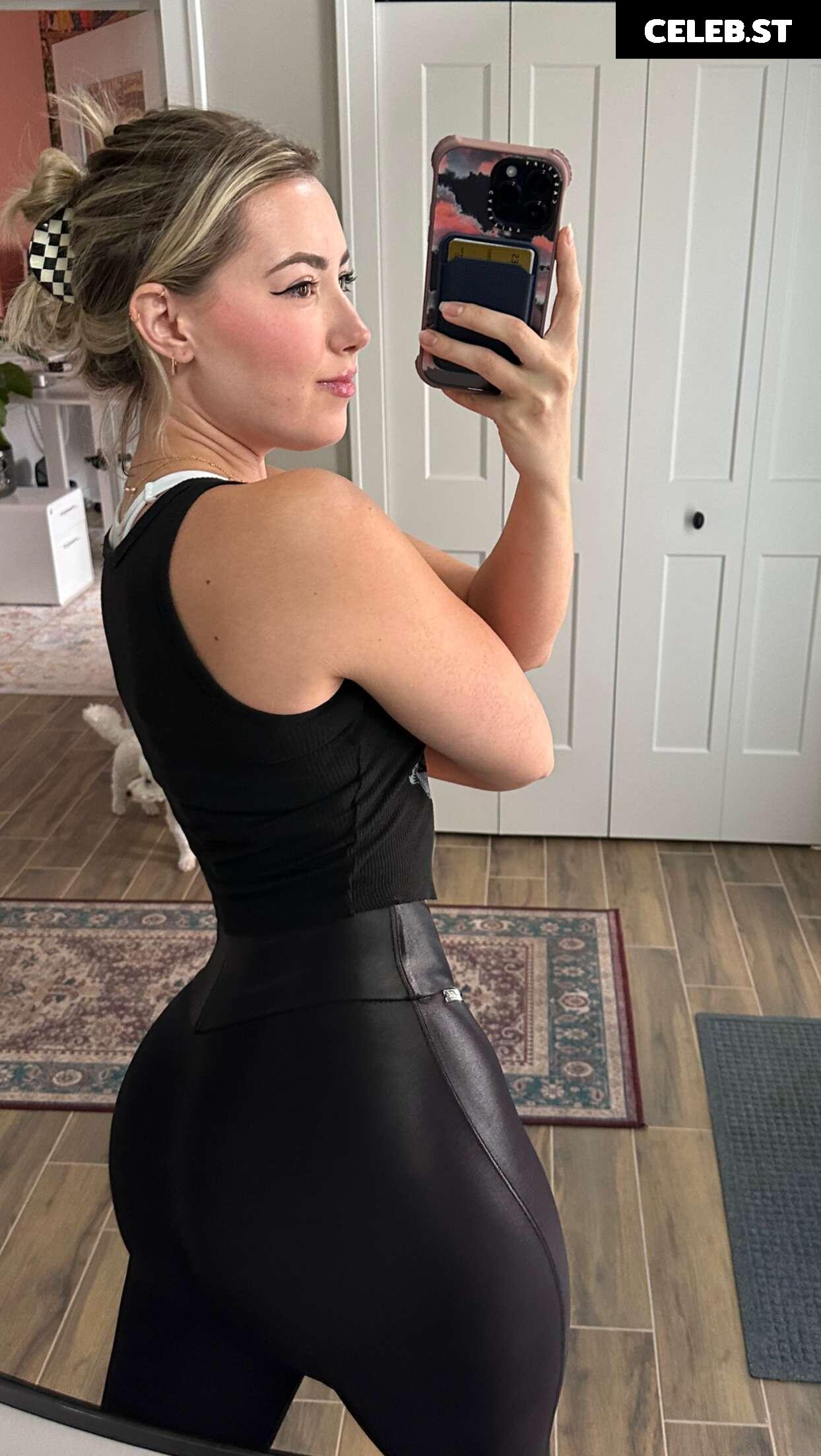 Pineapplebrat / Alice Klomp Image 3533238