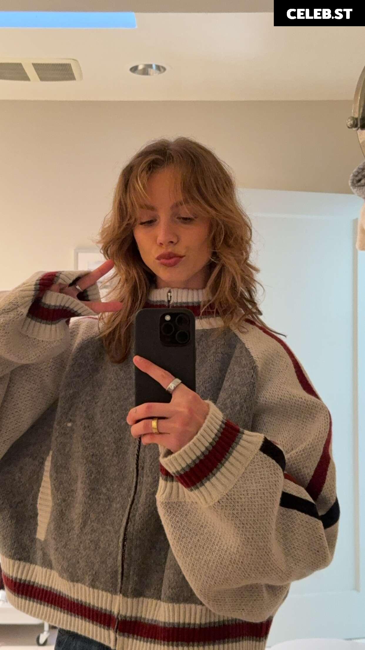 Anna Shumate / Annabananaxdddd Image 3530861