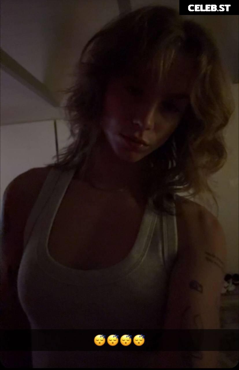 Anna Shumate / Annabananaxdddd Image 3530821