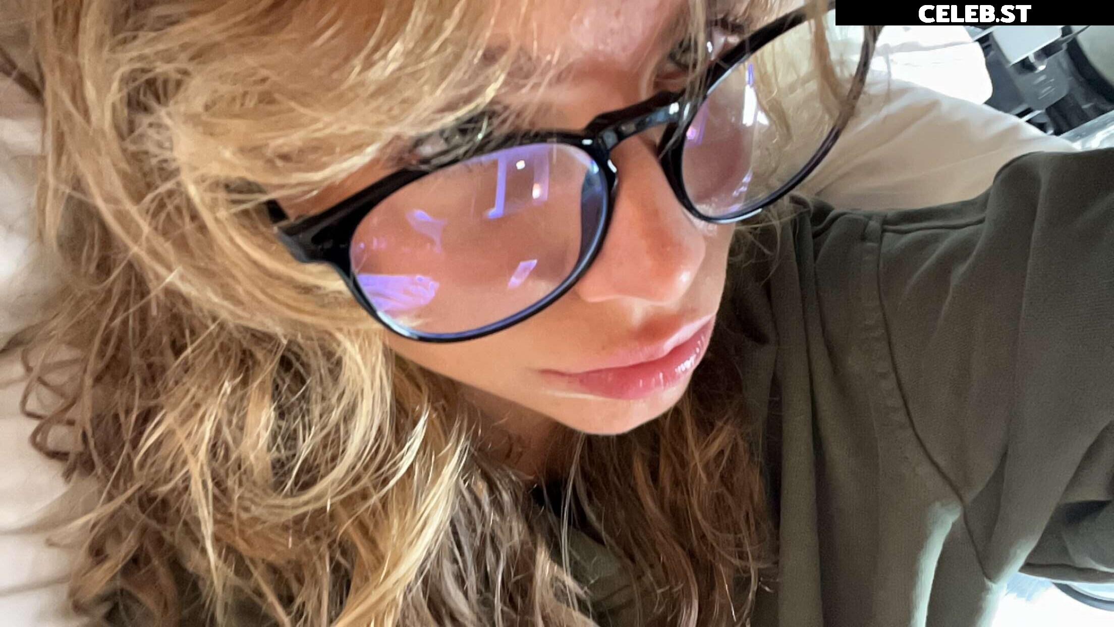 Anna Shumate / Annabananaxdddd Image 3530527