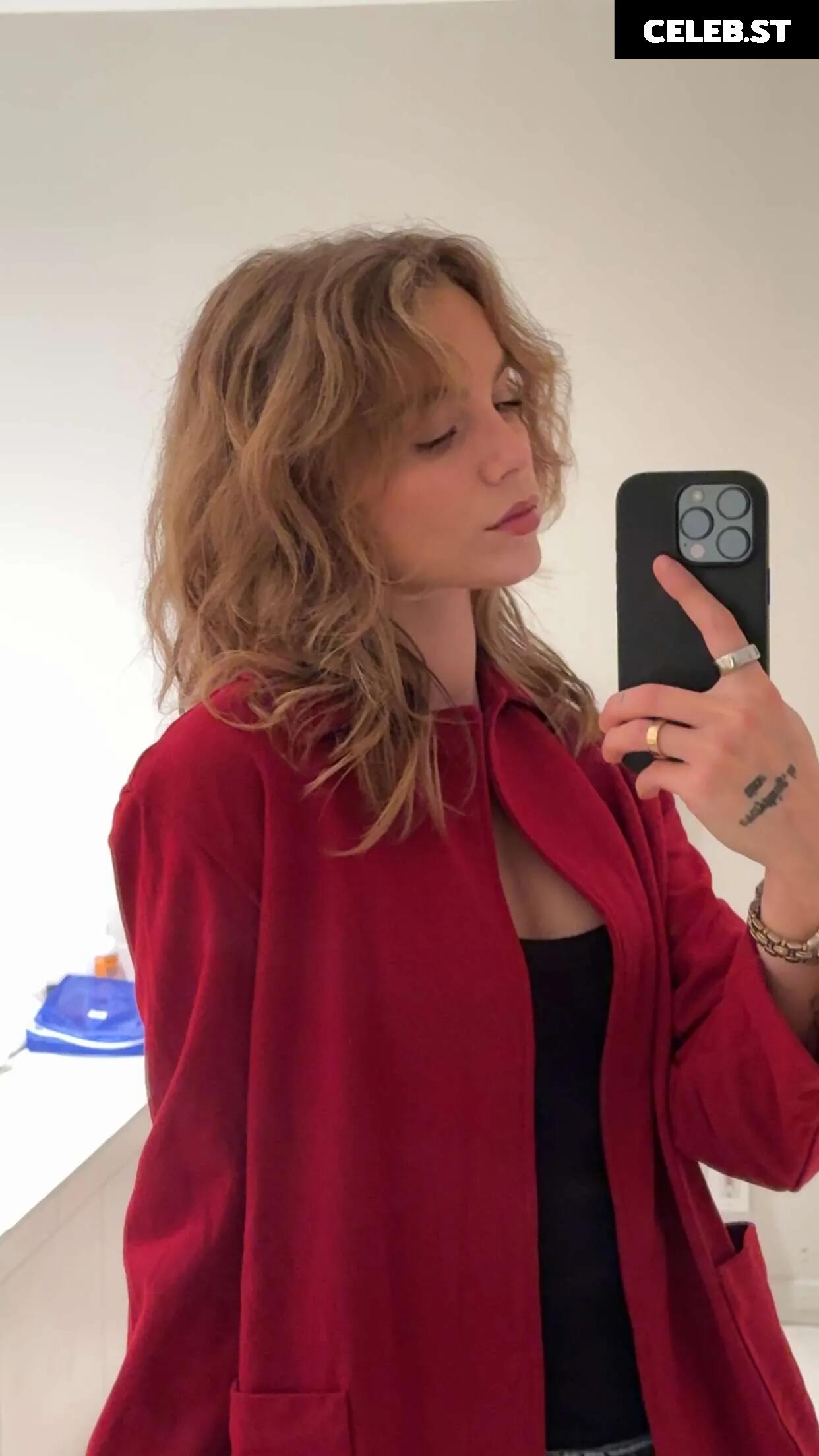 Anna Shumate / Annabananaxdddd Image 3530782