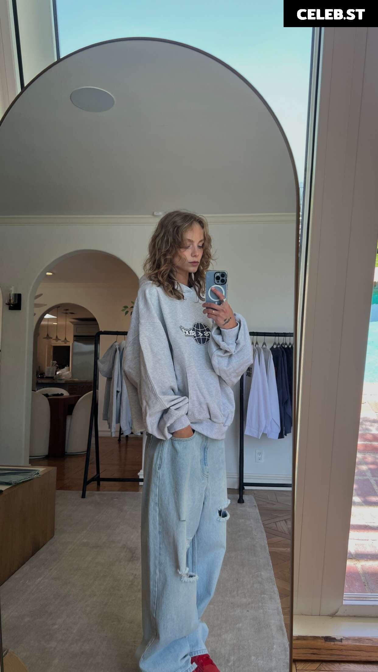Anna Shumate / Annabananaxdddd Image 3530347