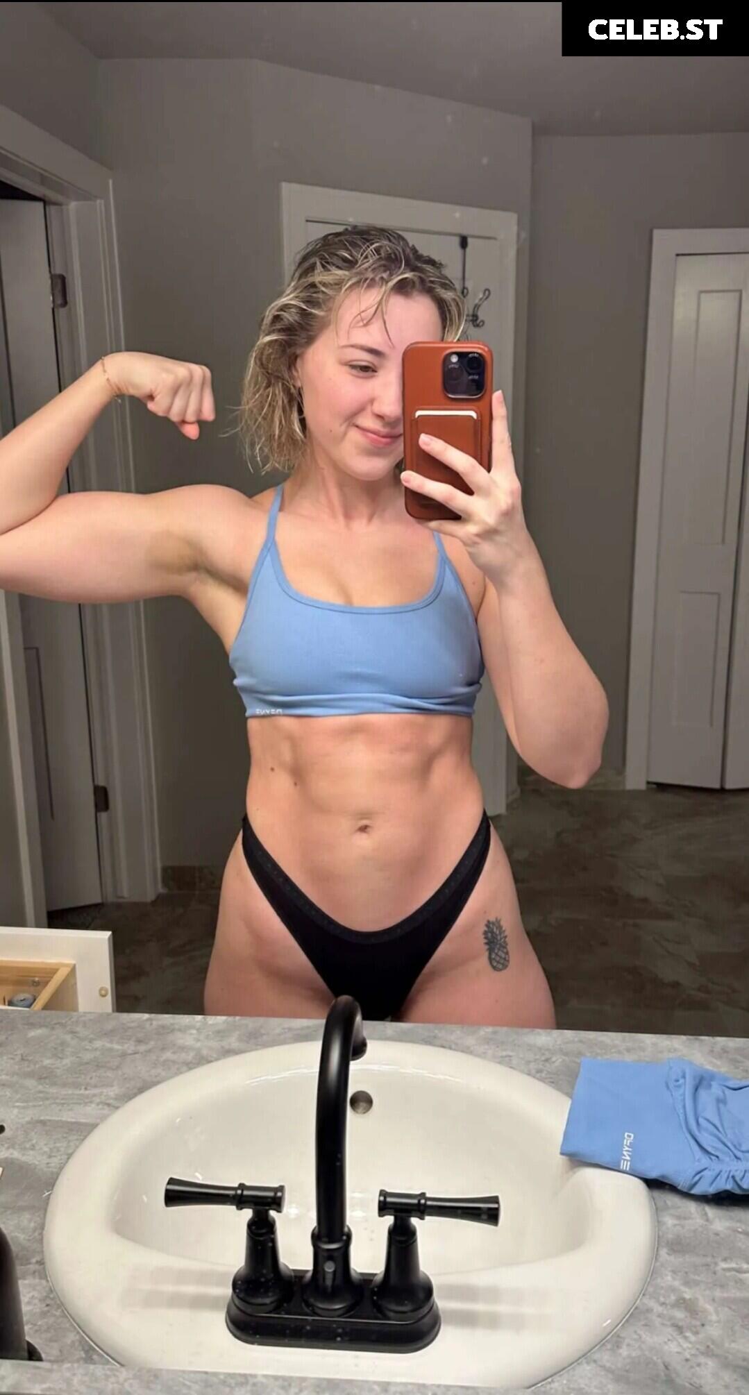 Pineapplebrat / Alice Klomp Image 3530283