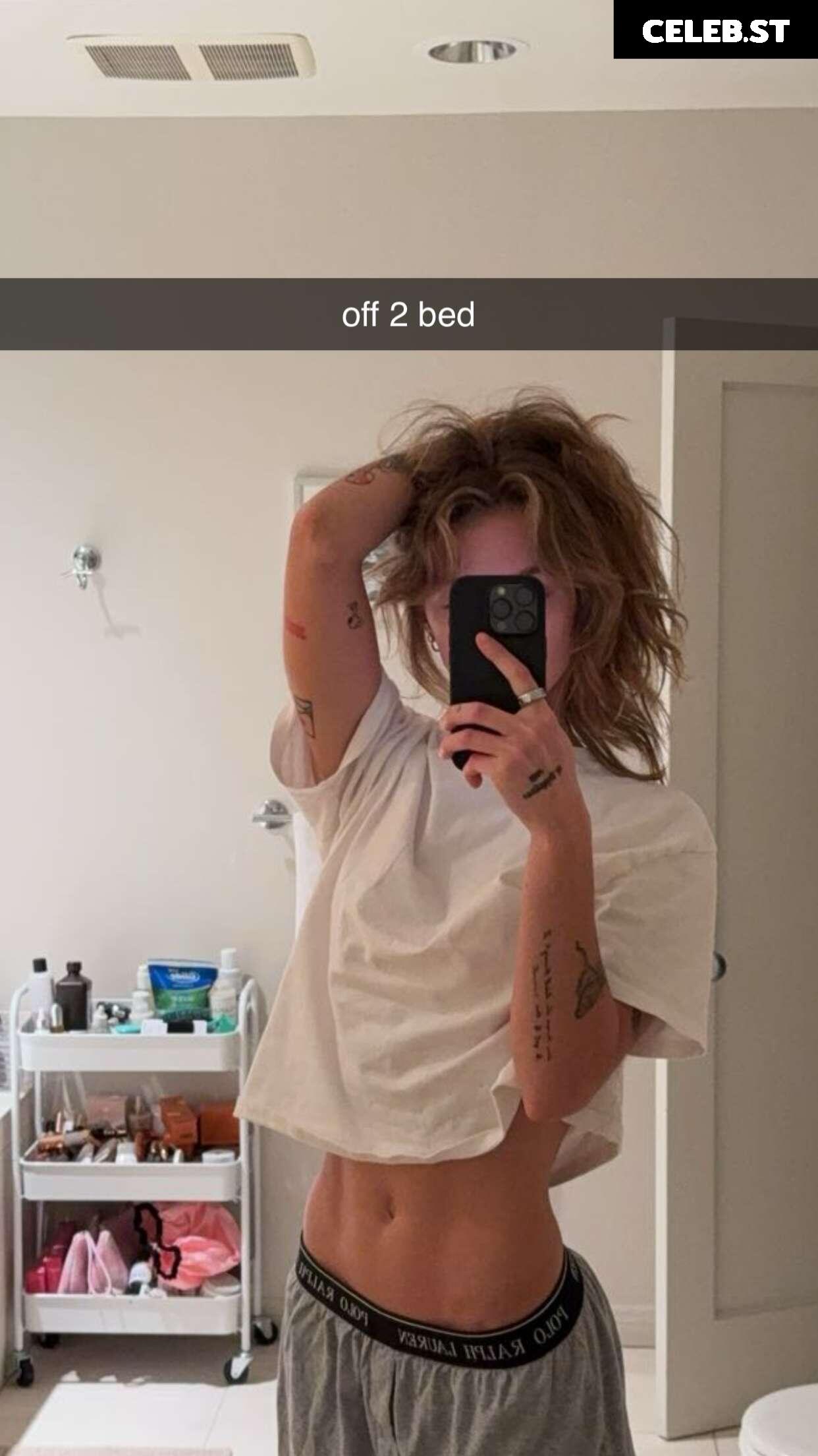 Anna Shumate / Annabananaxdddd Image 3530902