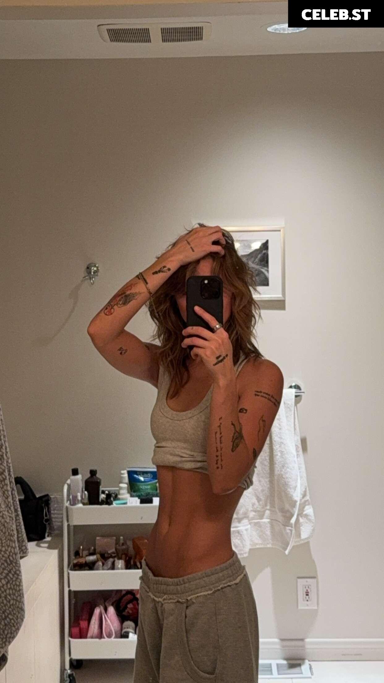 Anna Shumate / Annabananaxdddd Image 3530920