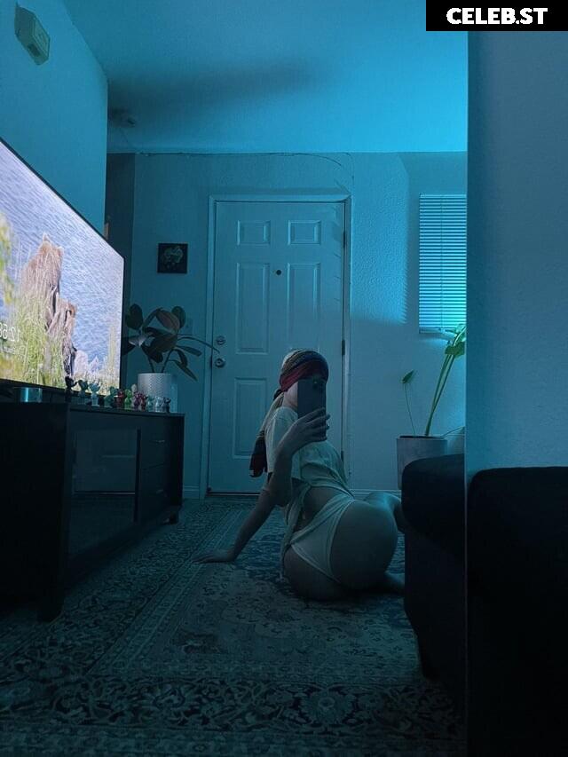 Daisy Delancey Image 3539174