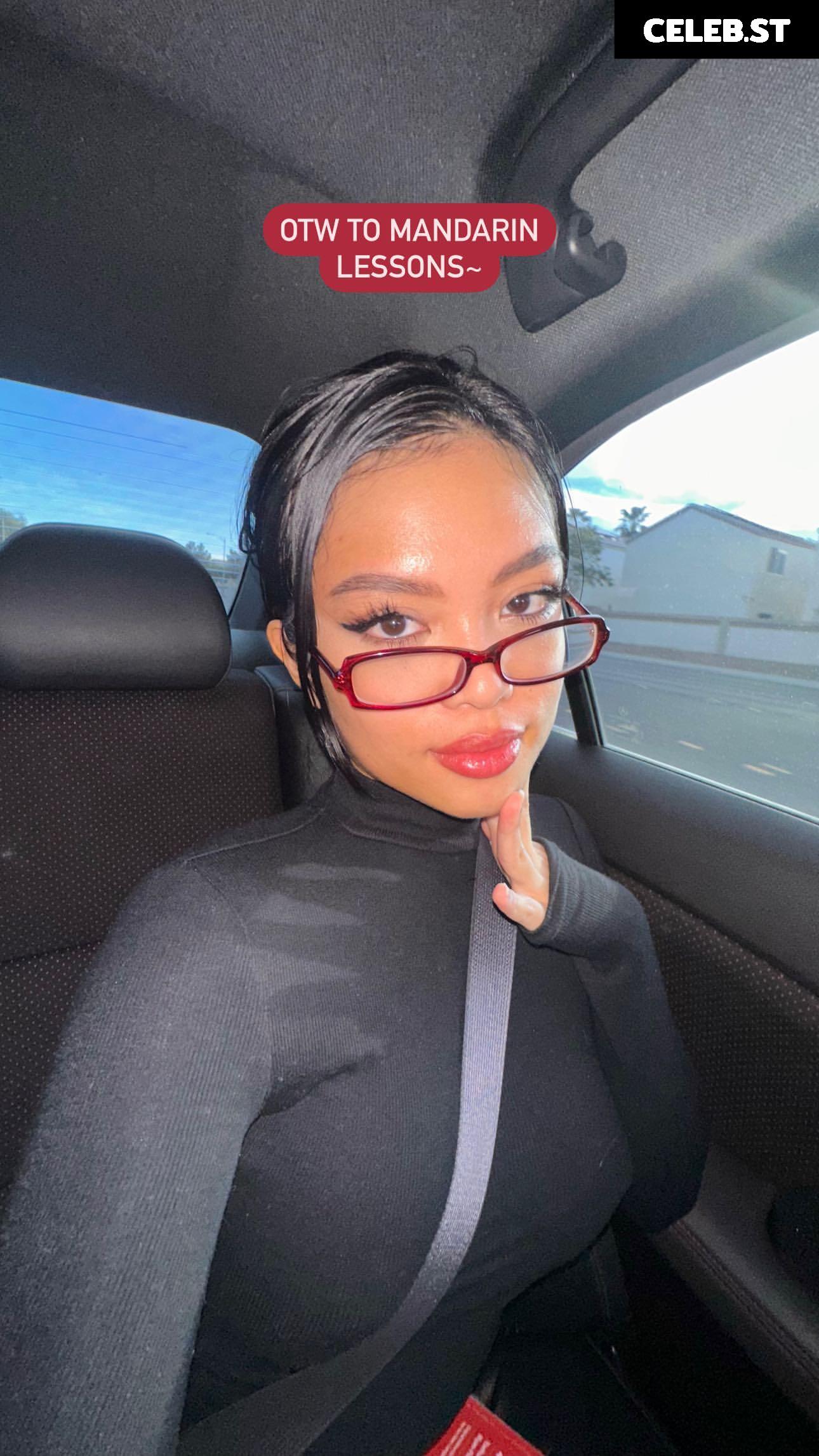 Alyssa Silos / Alythuh Image 3539112