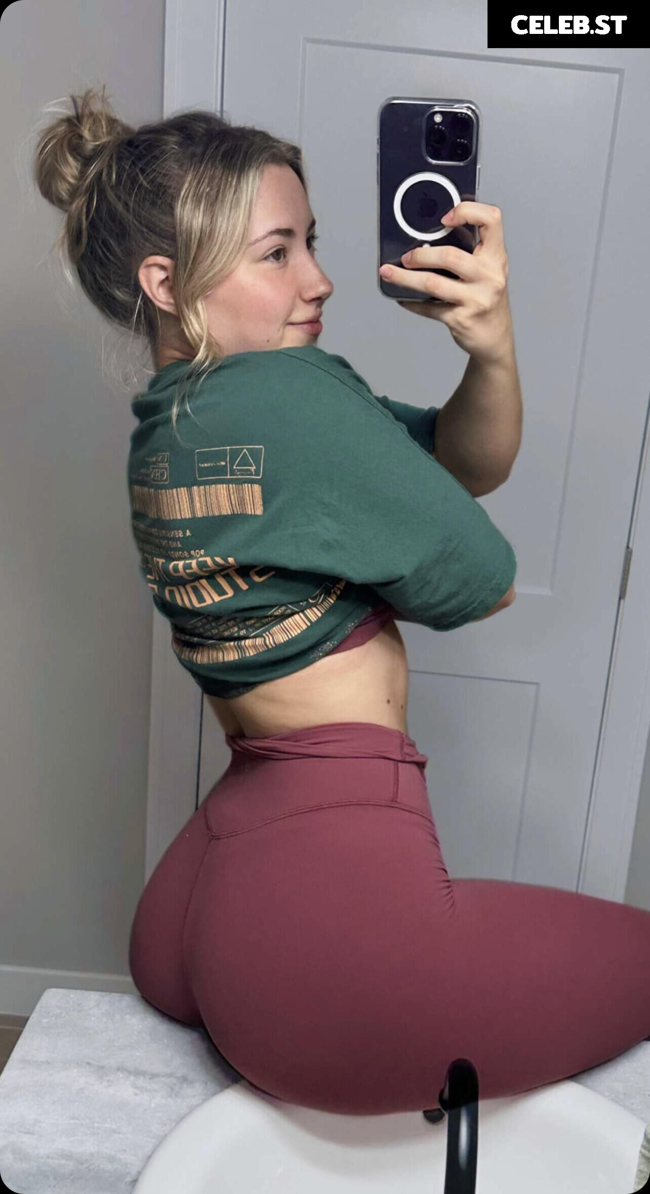 Pineapplebrat / Alice Klomp Image 3527695