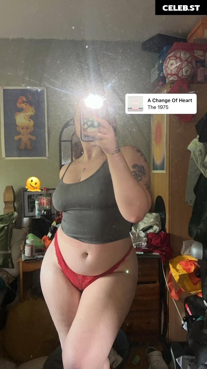 Taylor Hutchings Image 3522454