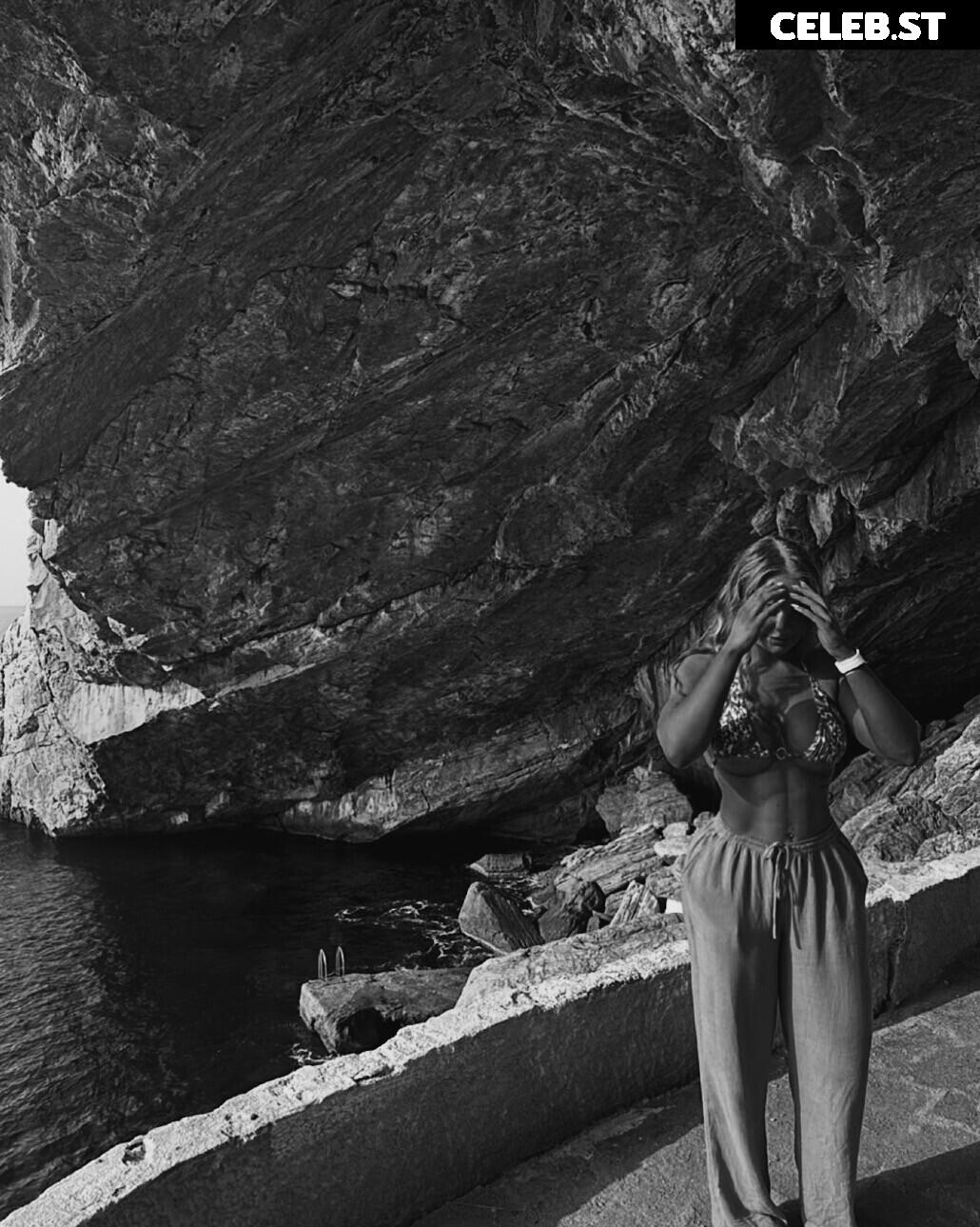 heleneelises/ Helene Elise Strom/ helenees Image 3522346