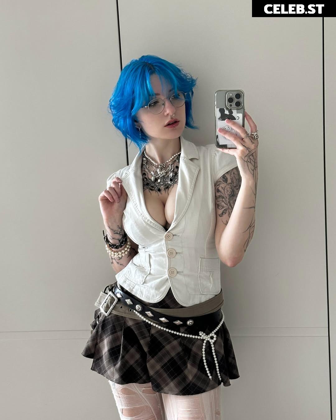 Lyra Crow (lyracr0w0) Image 3522963