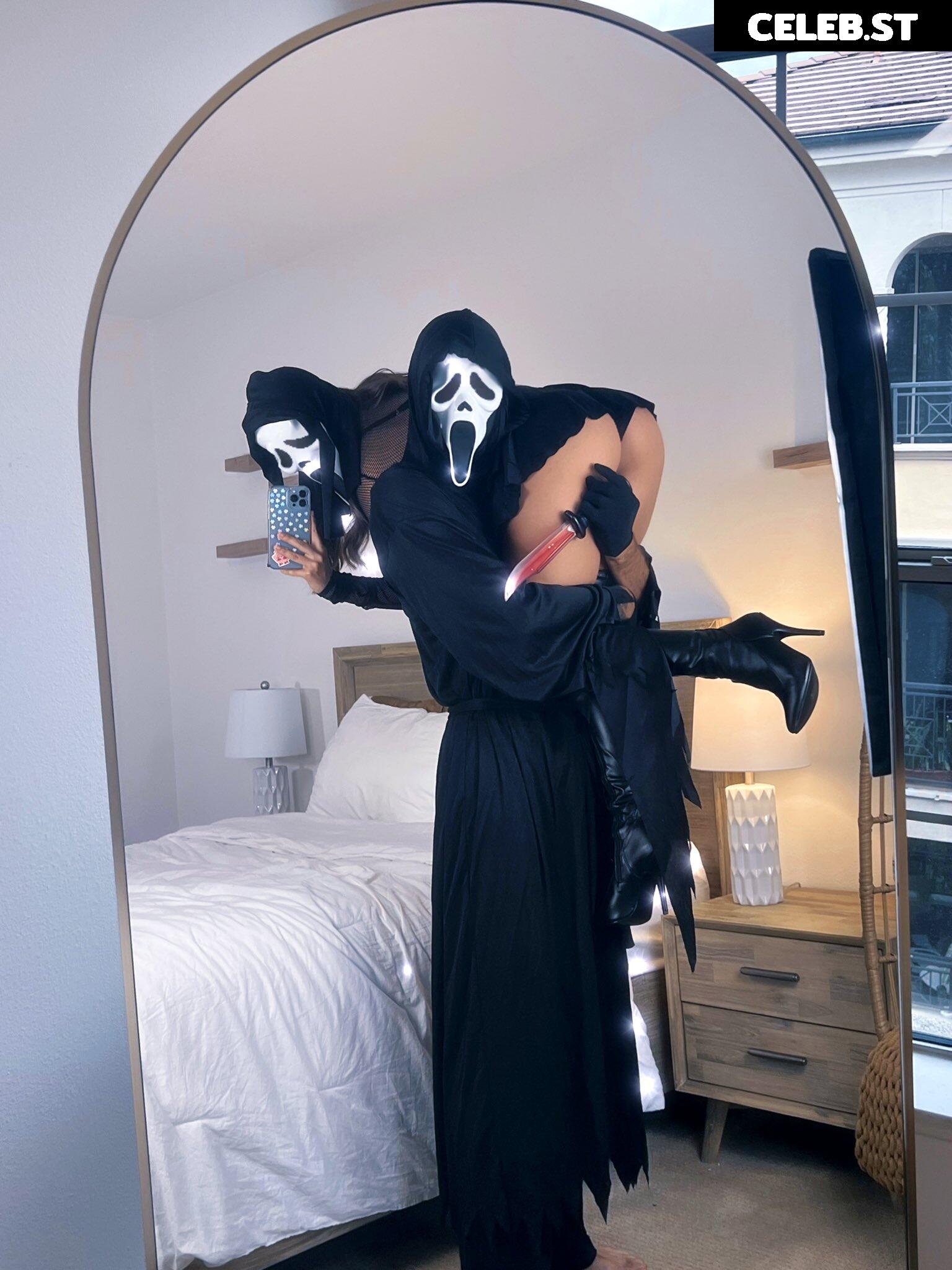 Lea Martinez / slayeas Image 3523585