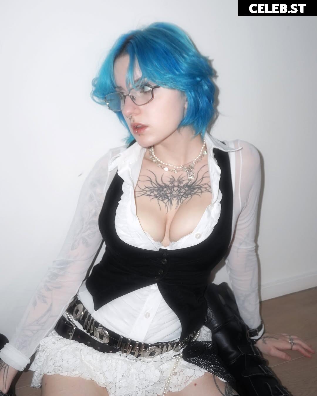 Lyra Crow (lyracr0w0) Image 3523677
