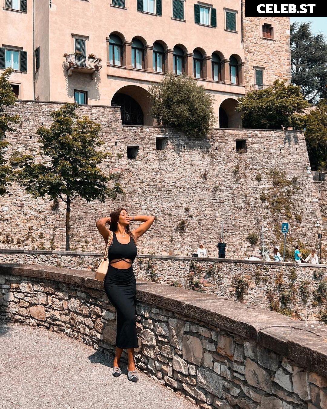 Ainett Stephens Image 3523986