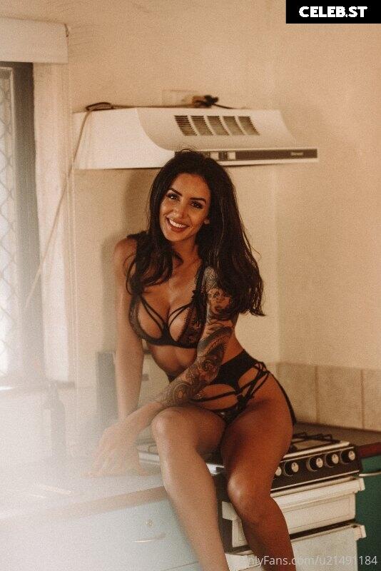 Vanessa Sierra Image 352015