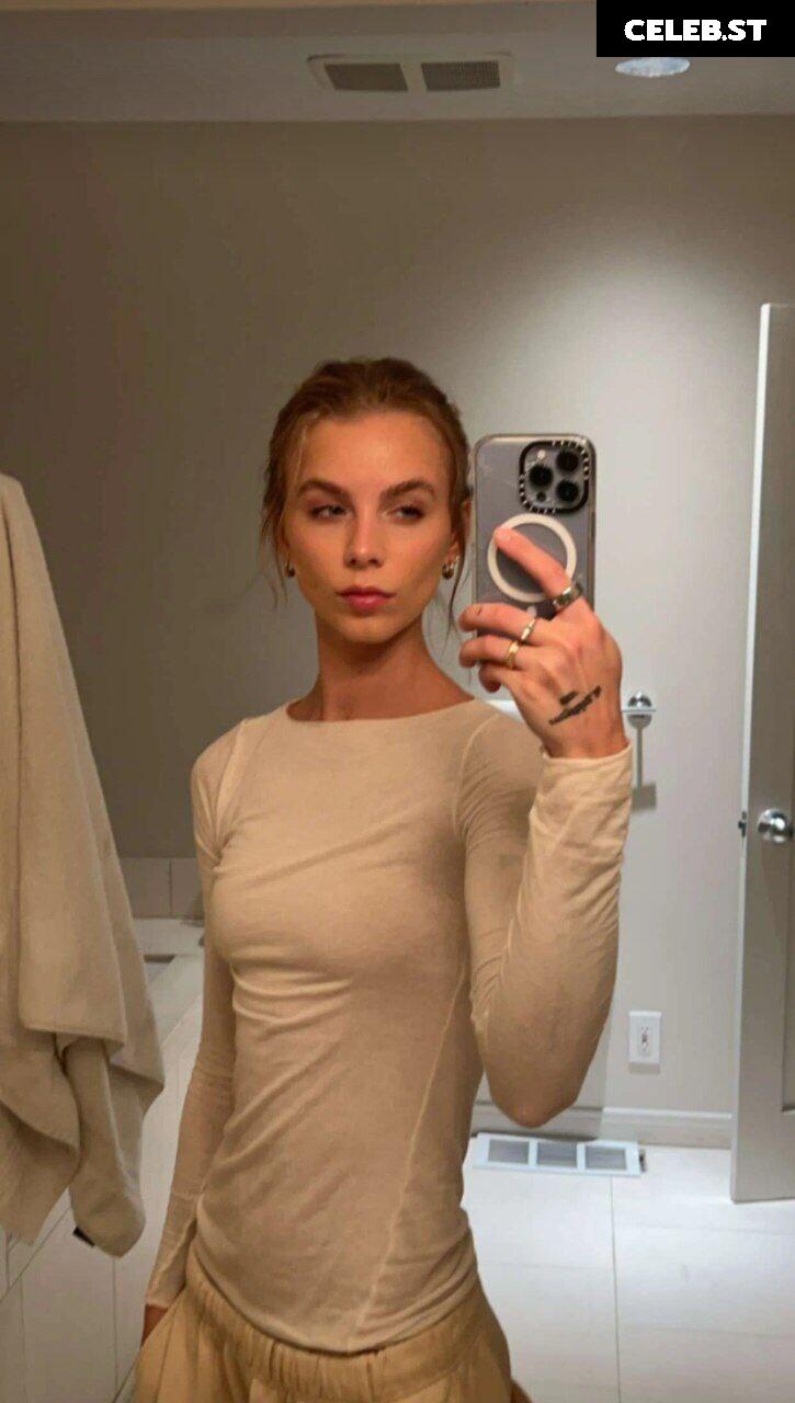 Anna Shumate / Annabananaxdddd Image 3529857