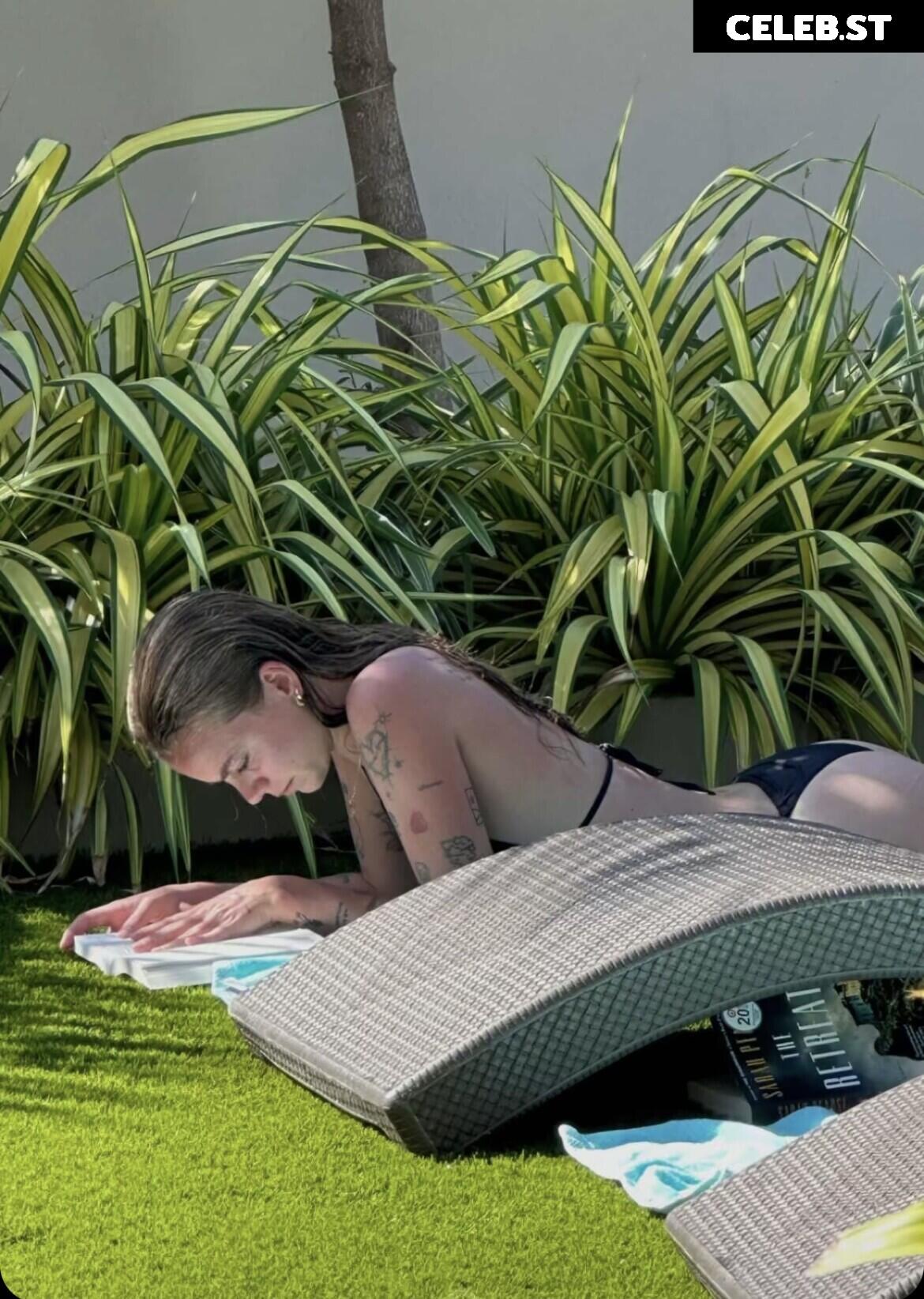 Anna Shumate / Annabananaxdddd Image 3529398