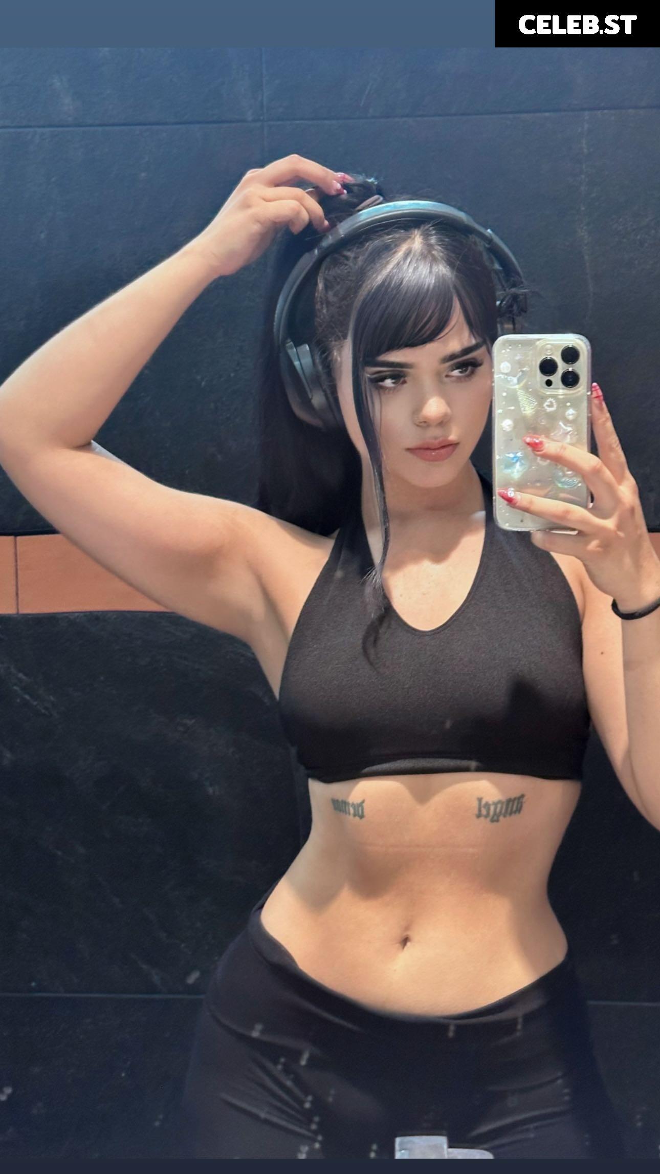 Chxrryxblossom Image 3528828