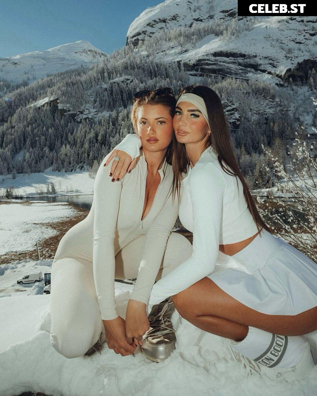 Maddy Cheary / maddycheary Image 3528355