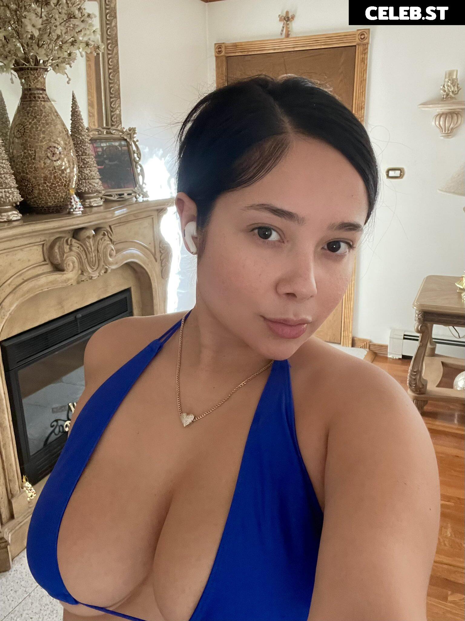 Priscilla Lina / Priscillalinaa Image 3518492