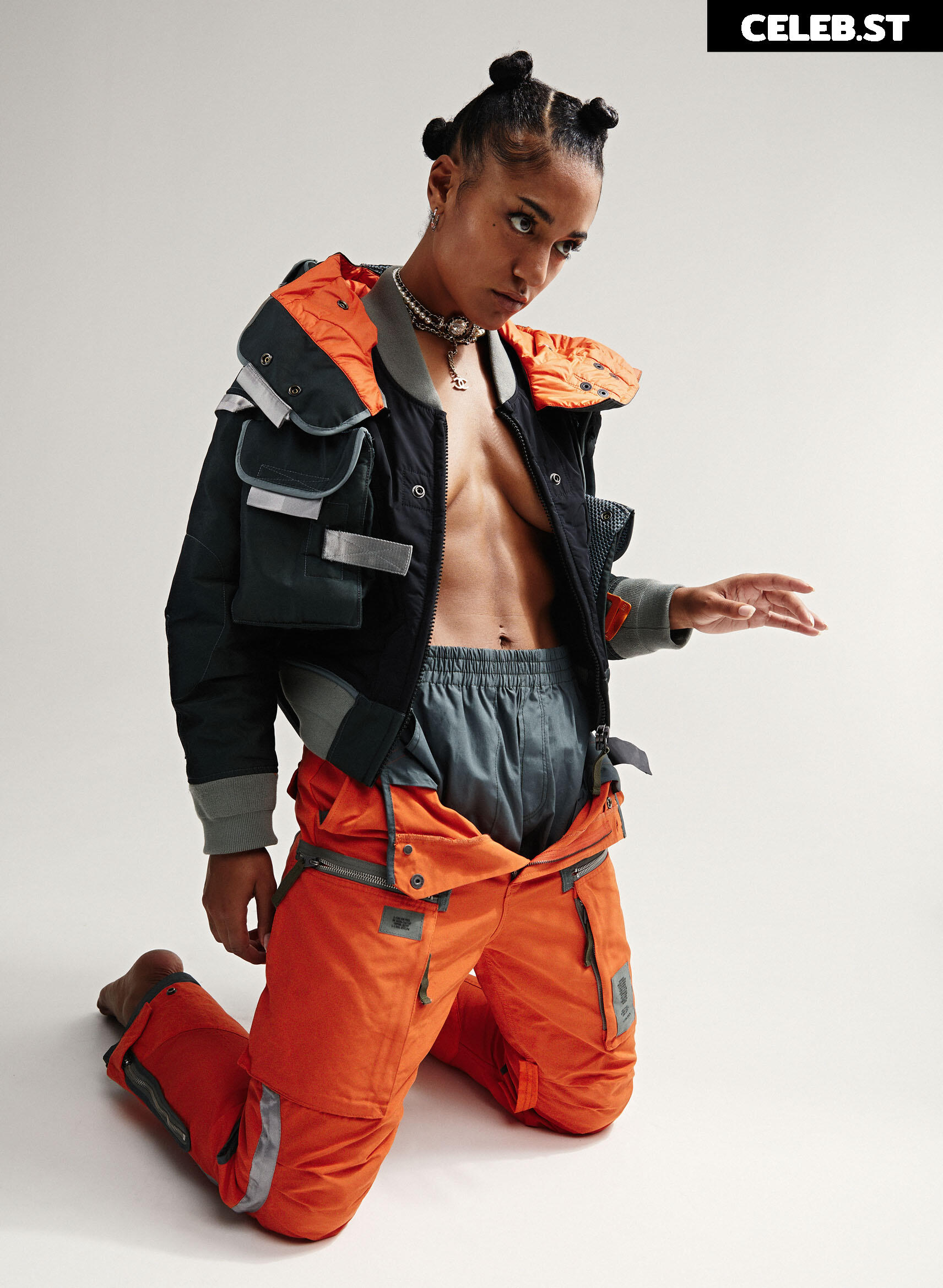 Larypoppins / Lary Image 3518974