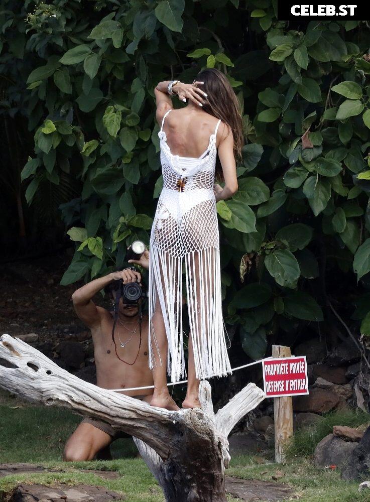 Izabel Goulart Image 3518933