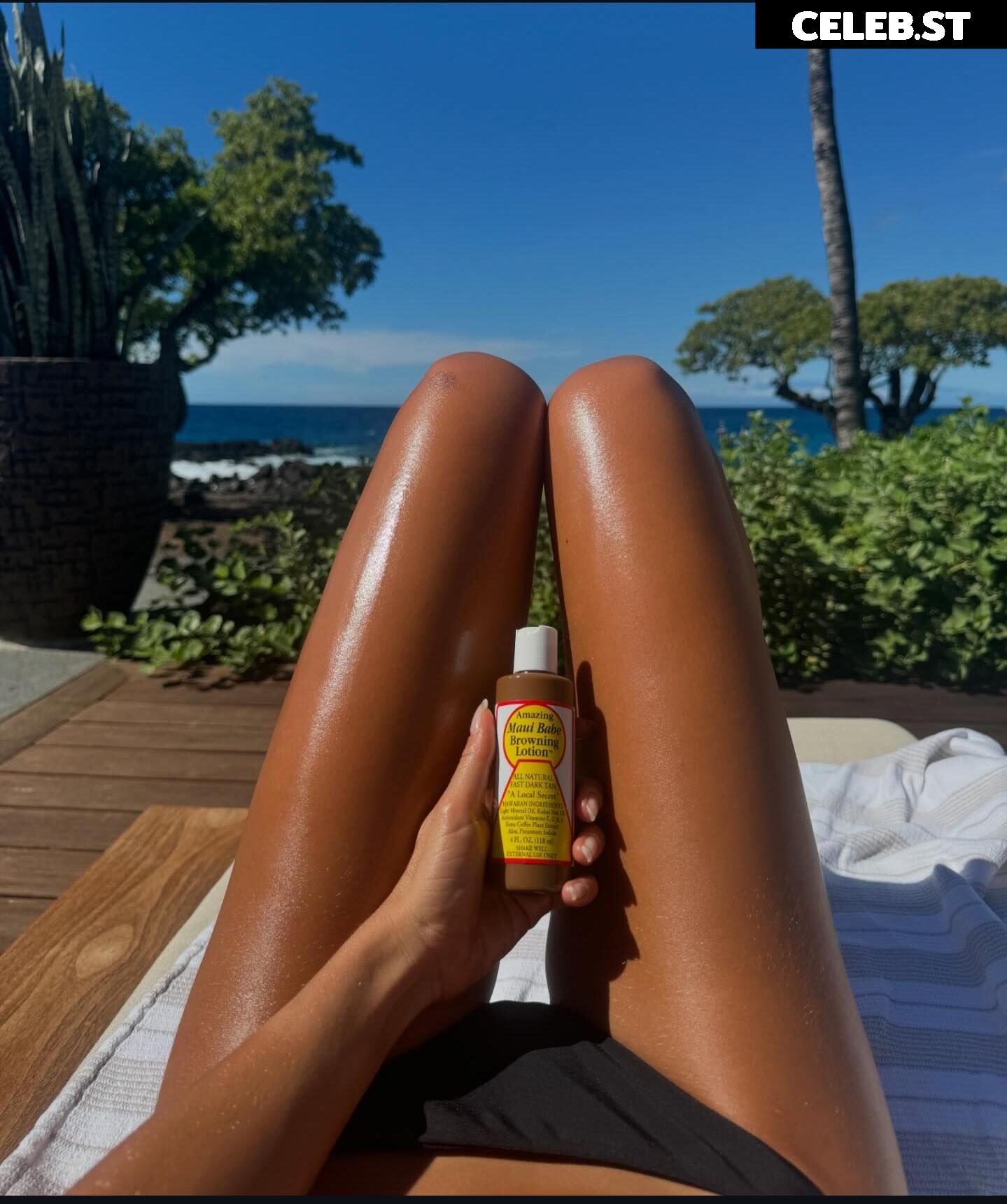 Emily Oberg / emilyoberg Image 3505131