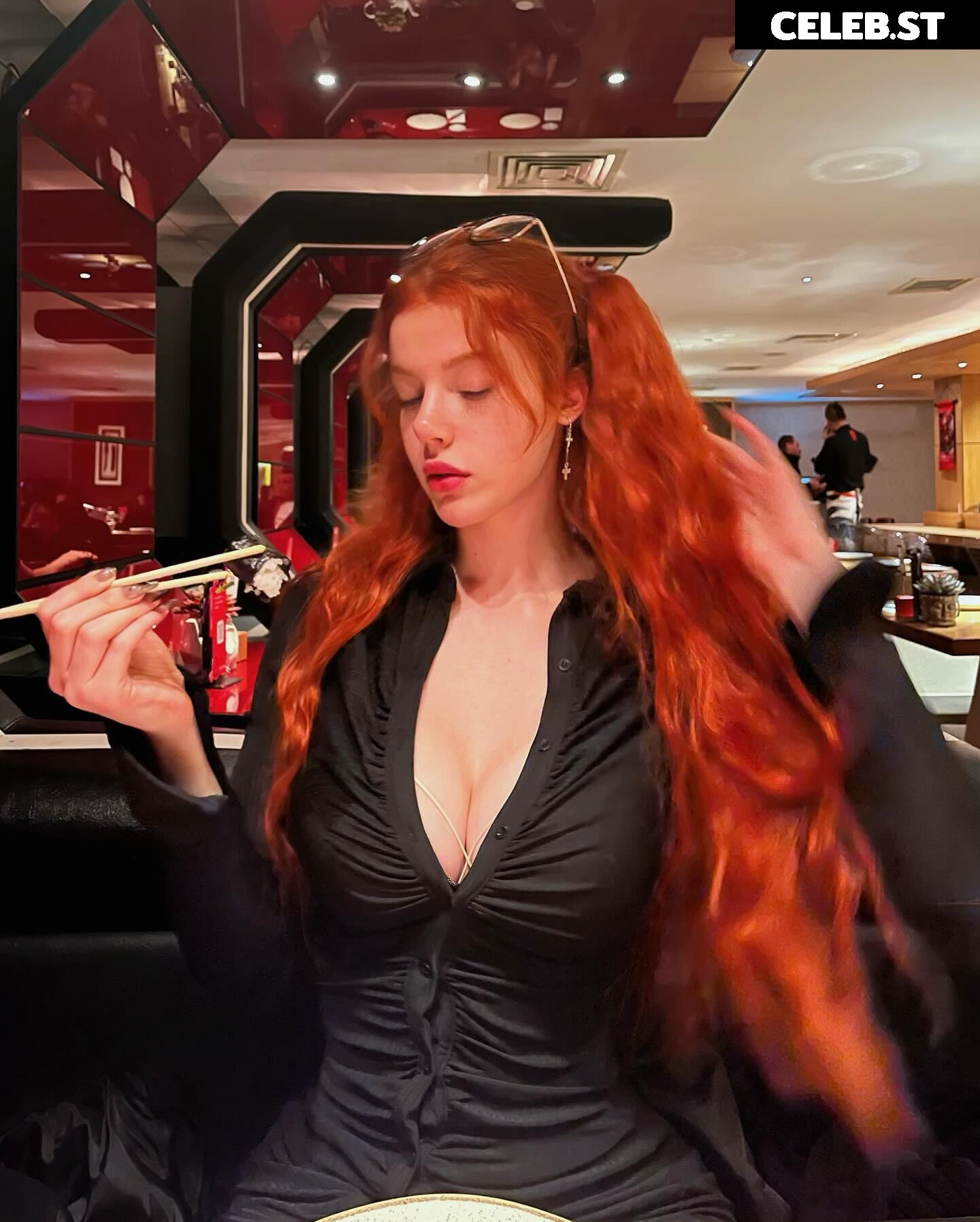 Naz - @fraaoula Image 3503008