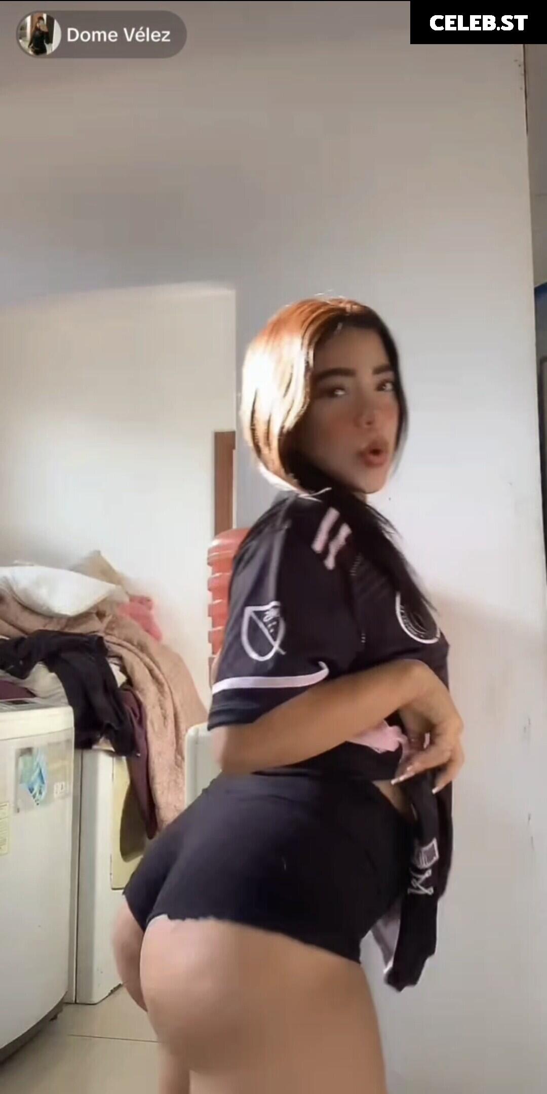 domevelezzz Image 3500509